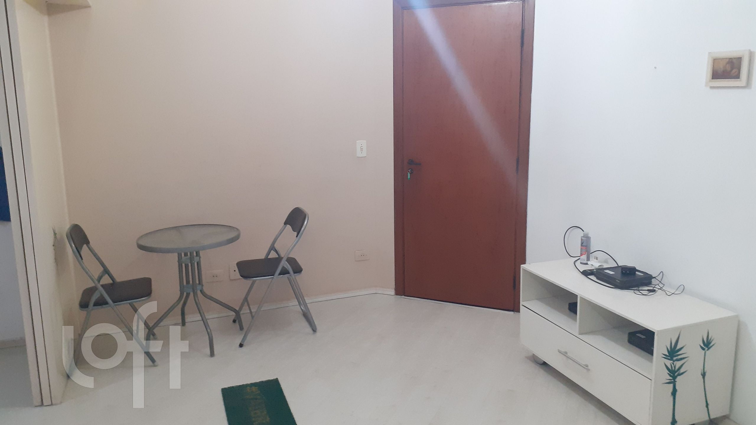 Apartamento à venda com 1 quarto, 31m² - Foto 1