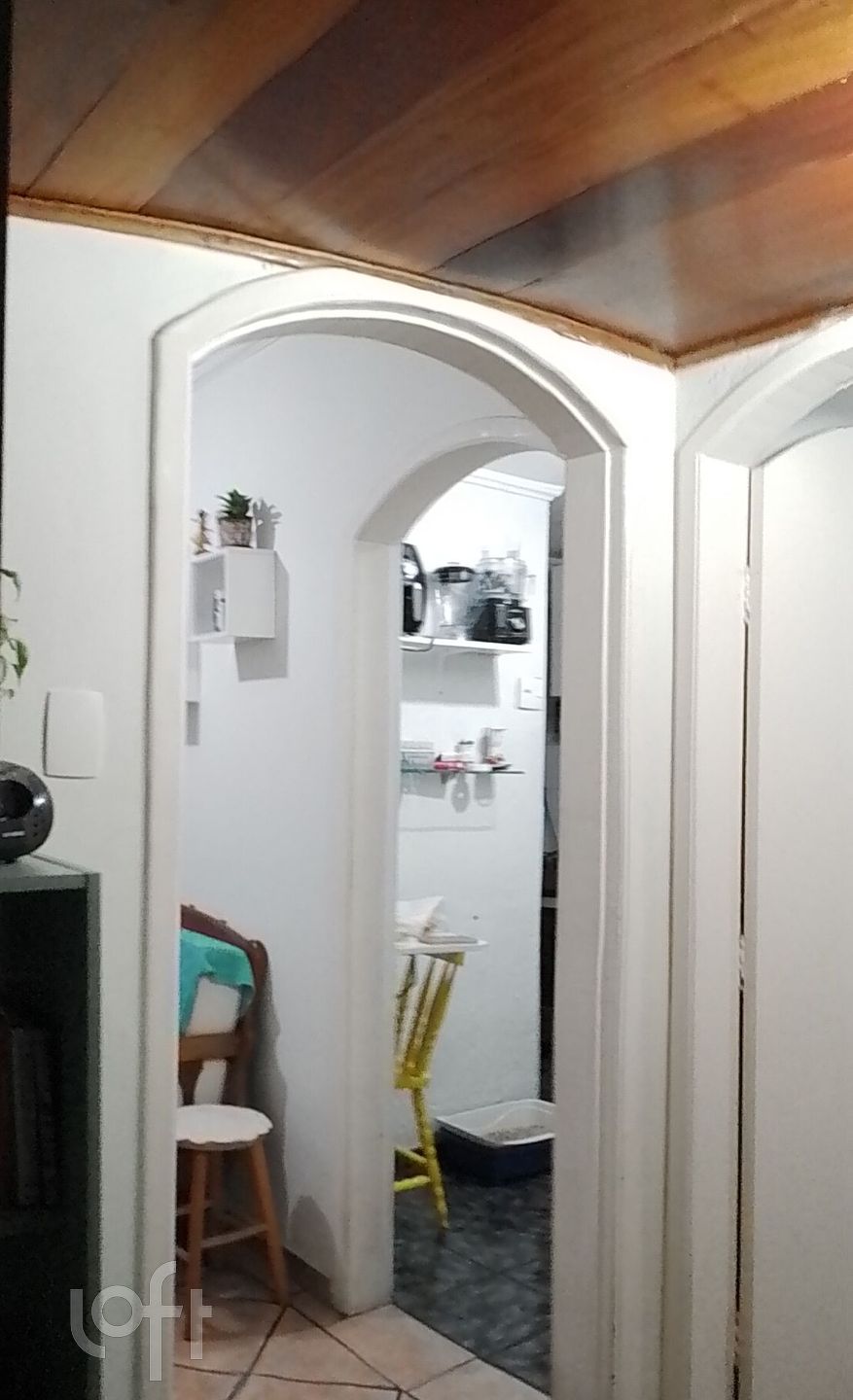 Apartamento à venda com 2 quartos, 42m² - Foto 21