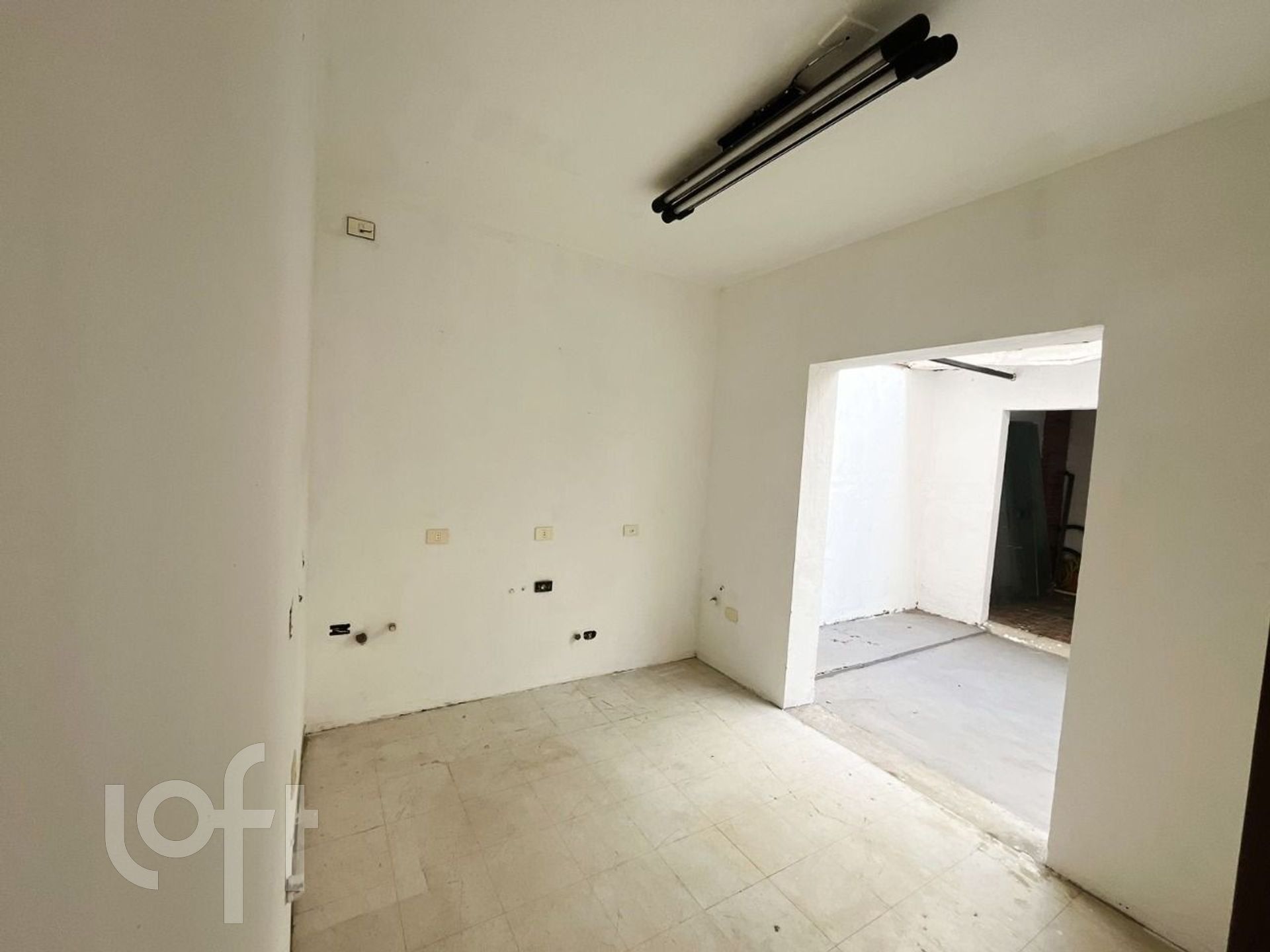 Casa à venda com 4 quartos, 150m² - Foto 17