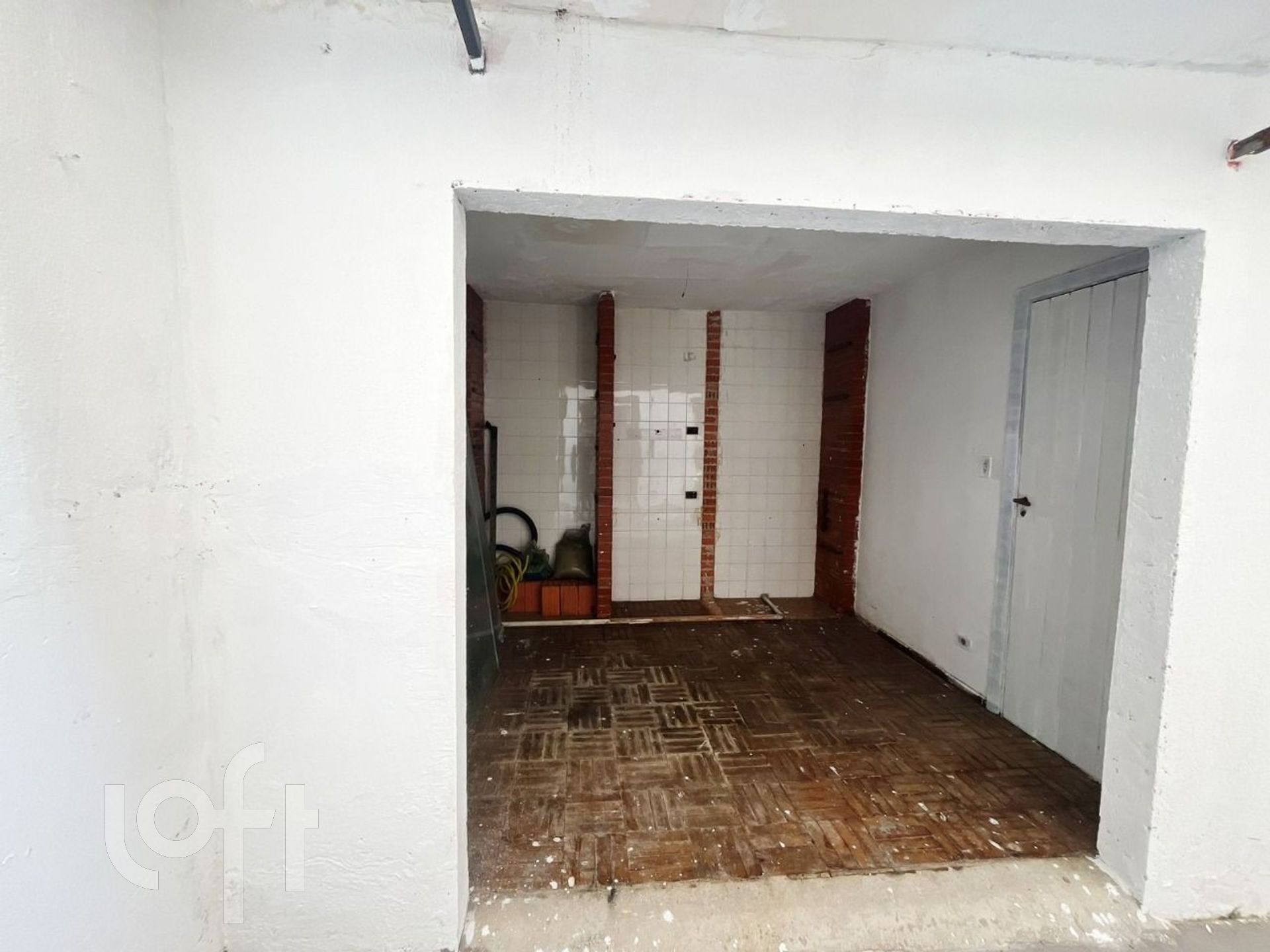 Casa à venda com 4 quartos, 150m² - Foto 18