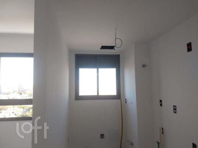 Apartamento com 62m², 2 dormitórios, 1 suíte, 1 vaga, Vila Ipiranga em Porto Alegre