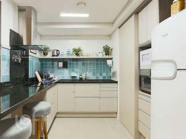 Apartamento com 41m², 1 dormitório, 1 suíte, 1 vaga, Bom Fim em Porto Alegre