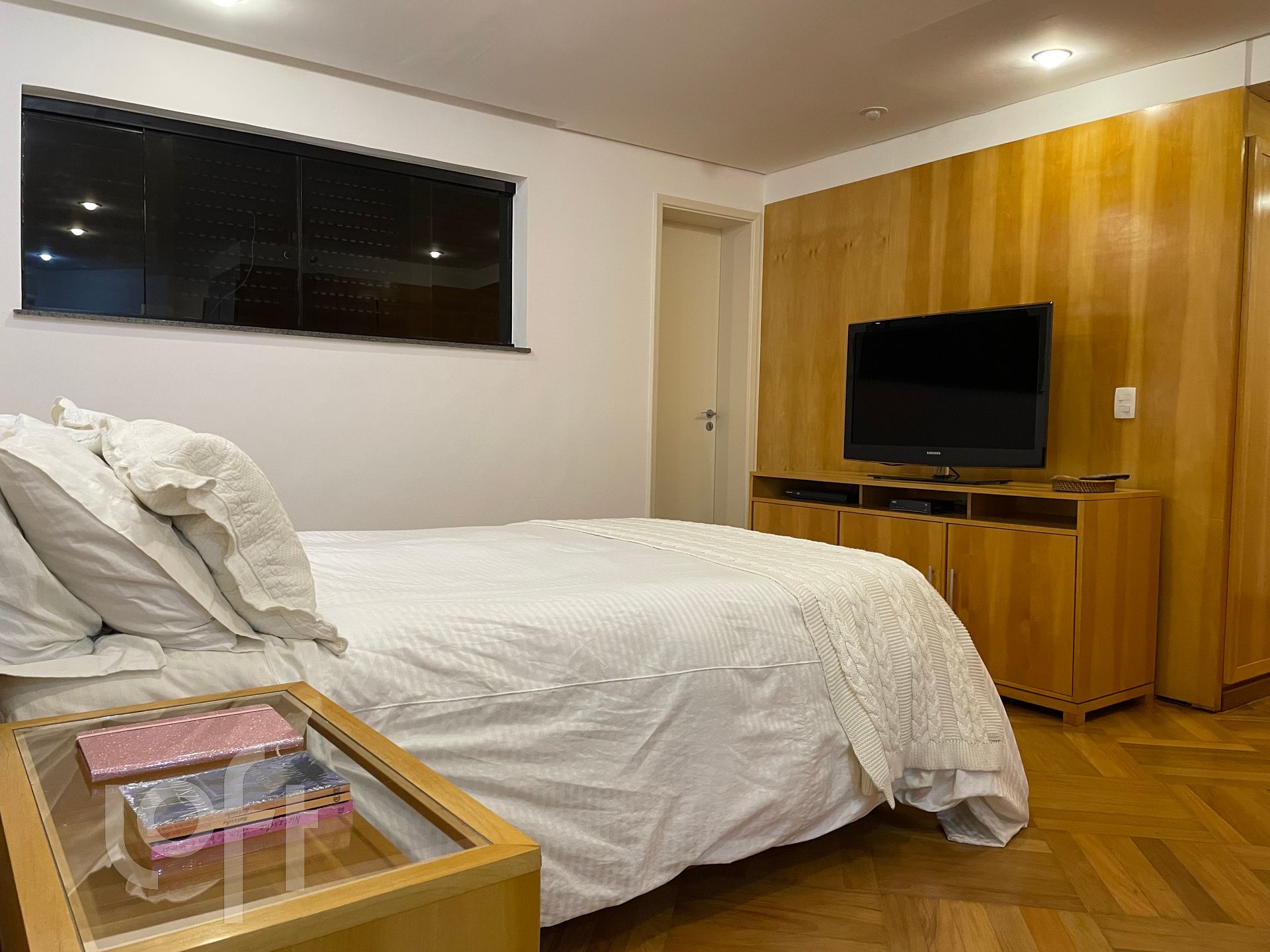 Apartamento à venda com 4 quartos, 500m² - Foto 4