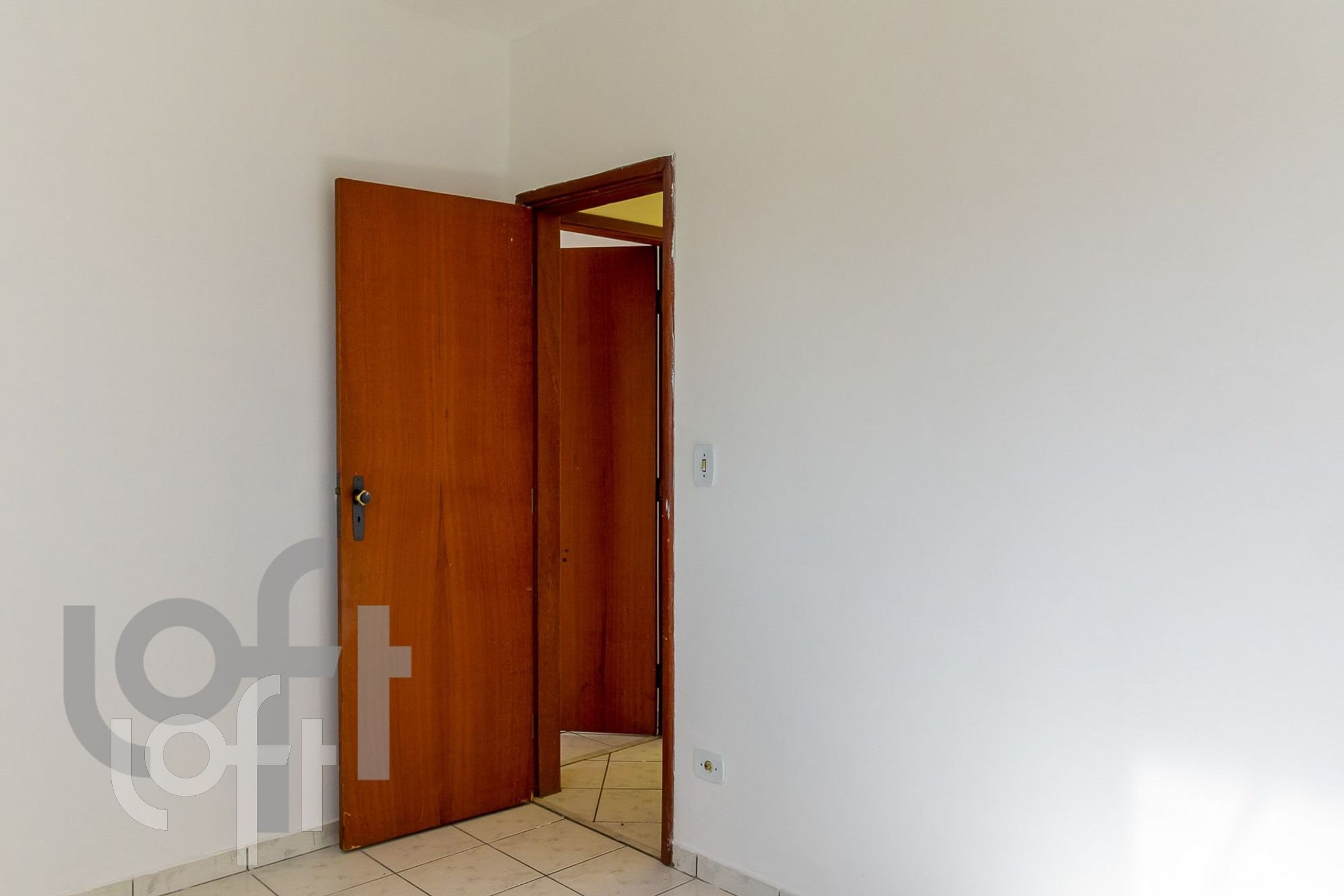 Apartamento à venda com 2 quartos, 82m² - Foto 6