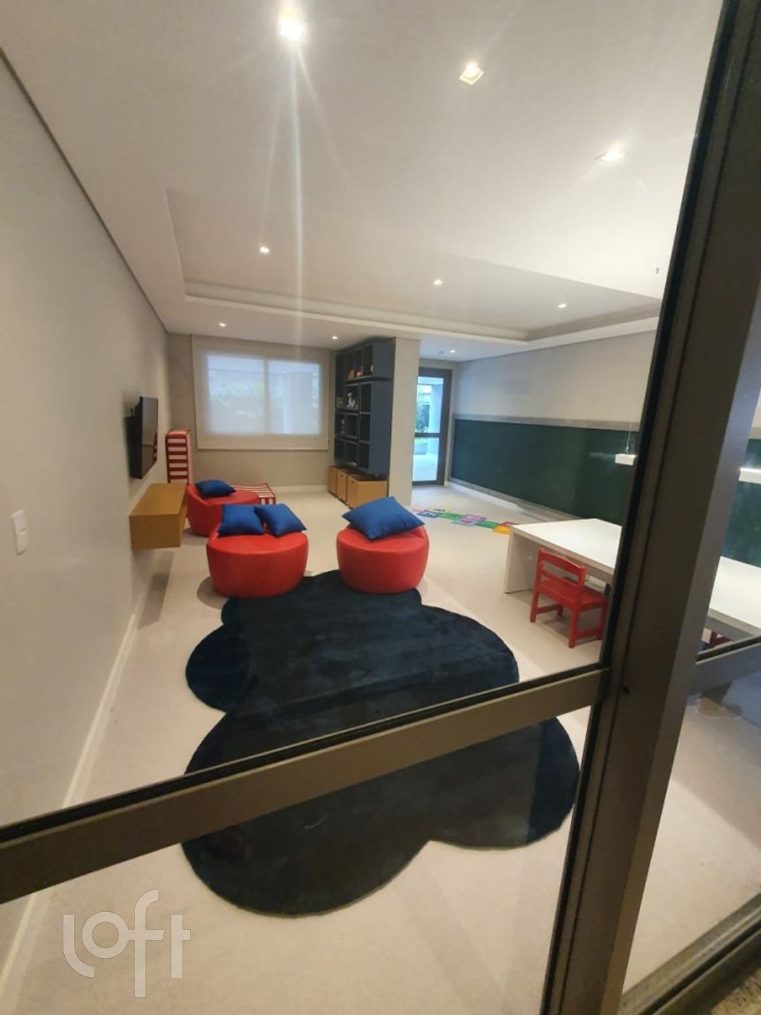 Apartamento à venda com 2 quartos, 85m² - Foto 14