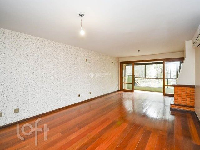 Apartamento com 144m², 3 dormitórios, 1 suíte, 2 vagas, Menino Deus em Porto Alegre