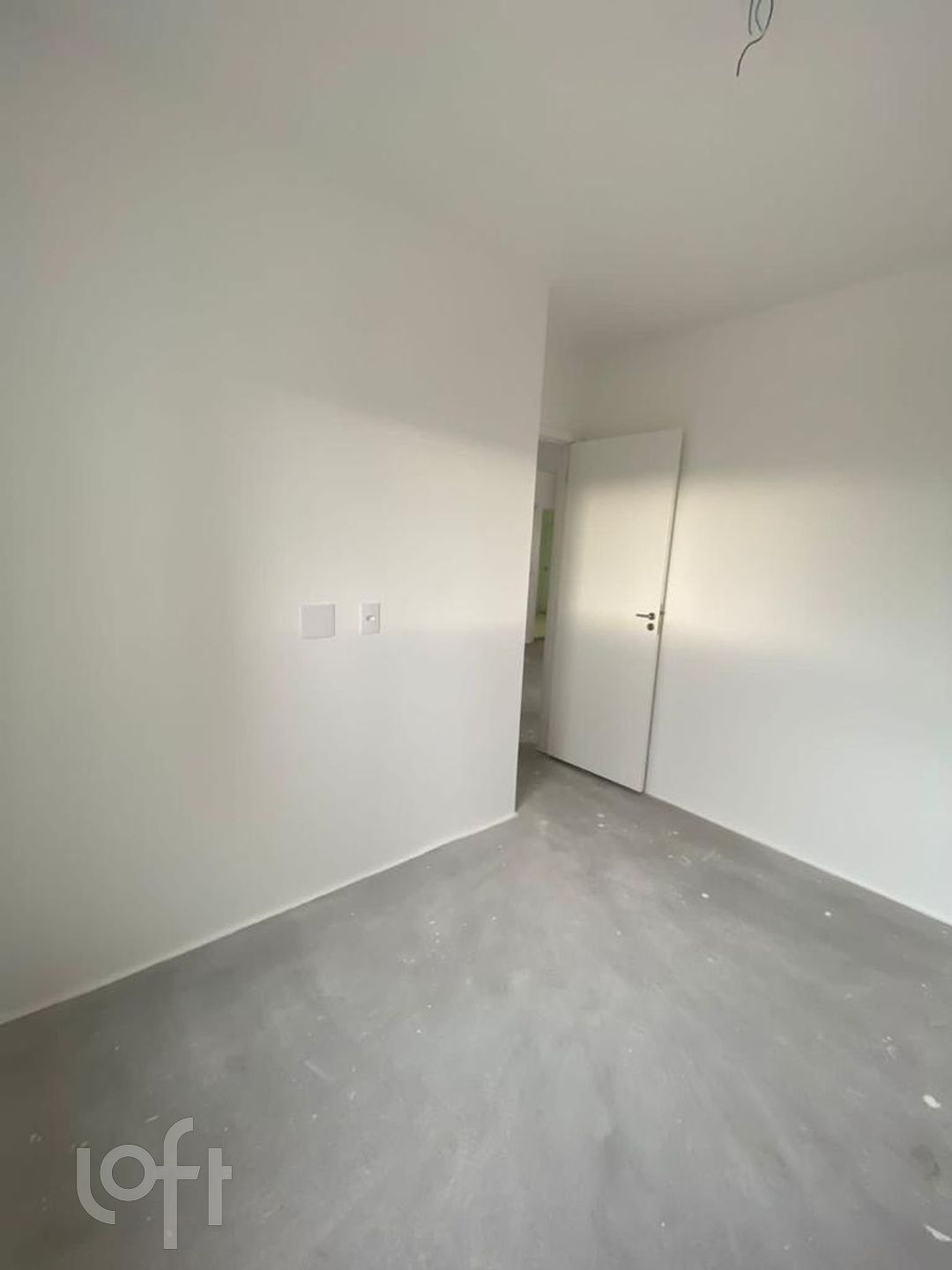 Apartamento à venda com 1 quarto, 41m² - Foto 2