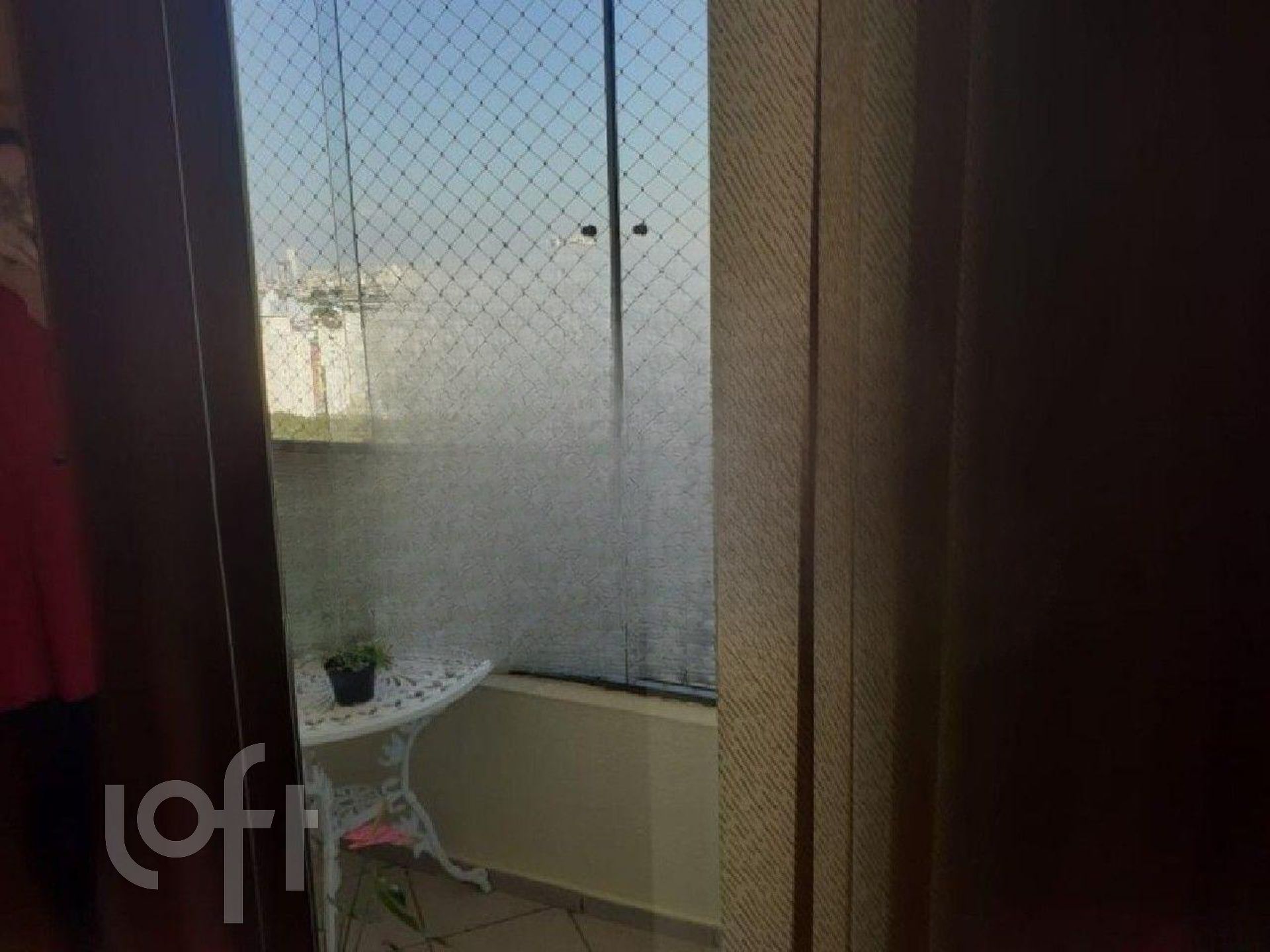 Apartamento à venda com 3 quartos, 96m² - Foto 2