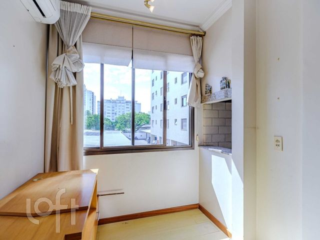 Apartamento com 71m², 2 dormitórios, 1 suíte, 1 vaga, Menino Deus em Porto Alegre