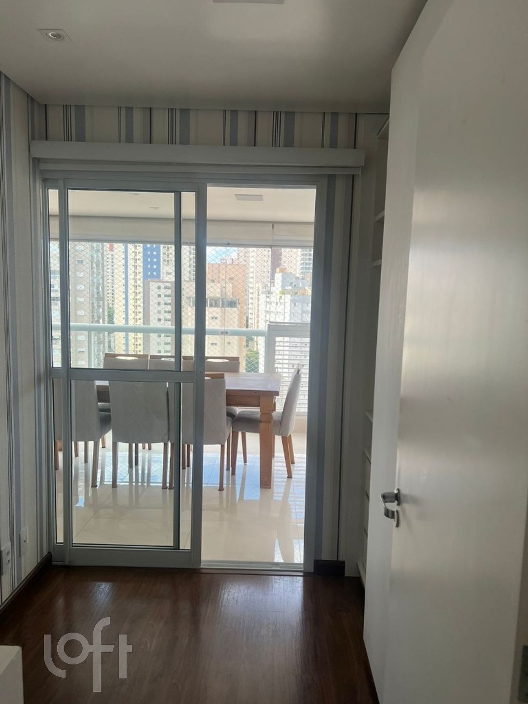 Apartamento à venda com 3 quartos, 93m² - Foto 17