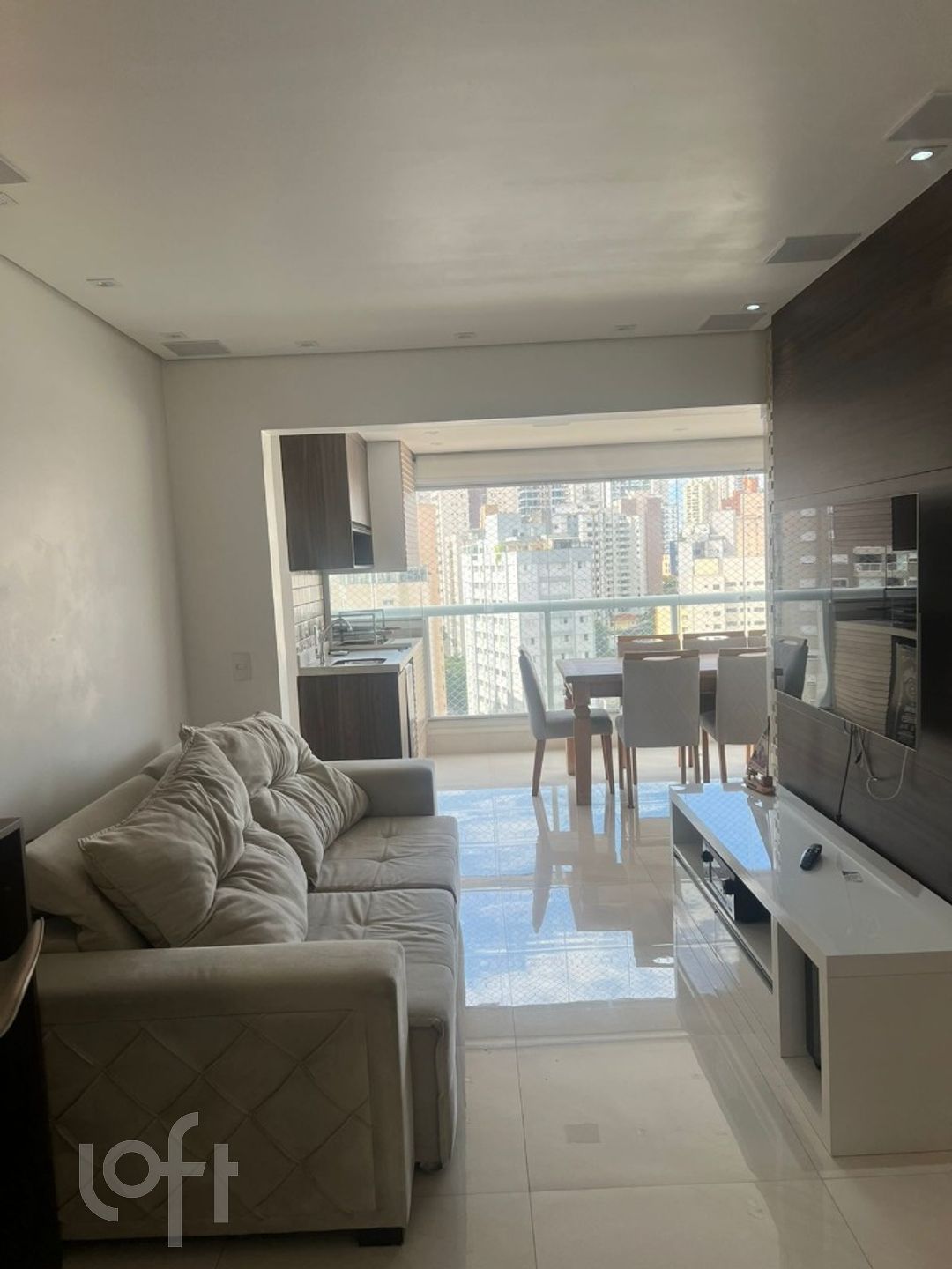 Apartamento à venda com 3 quartos, 93m² - Foto 3