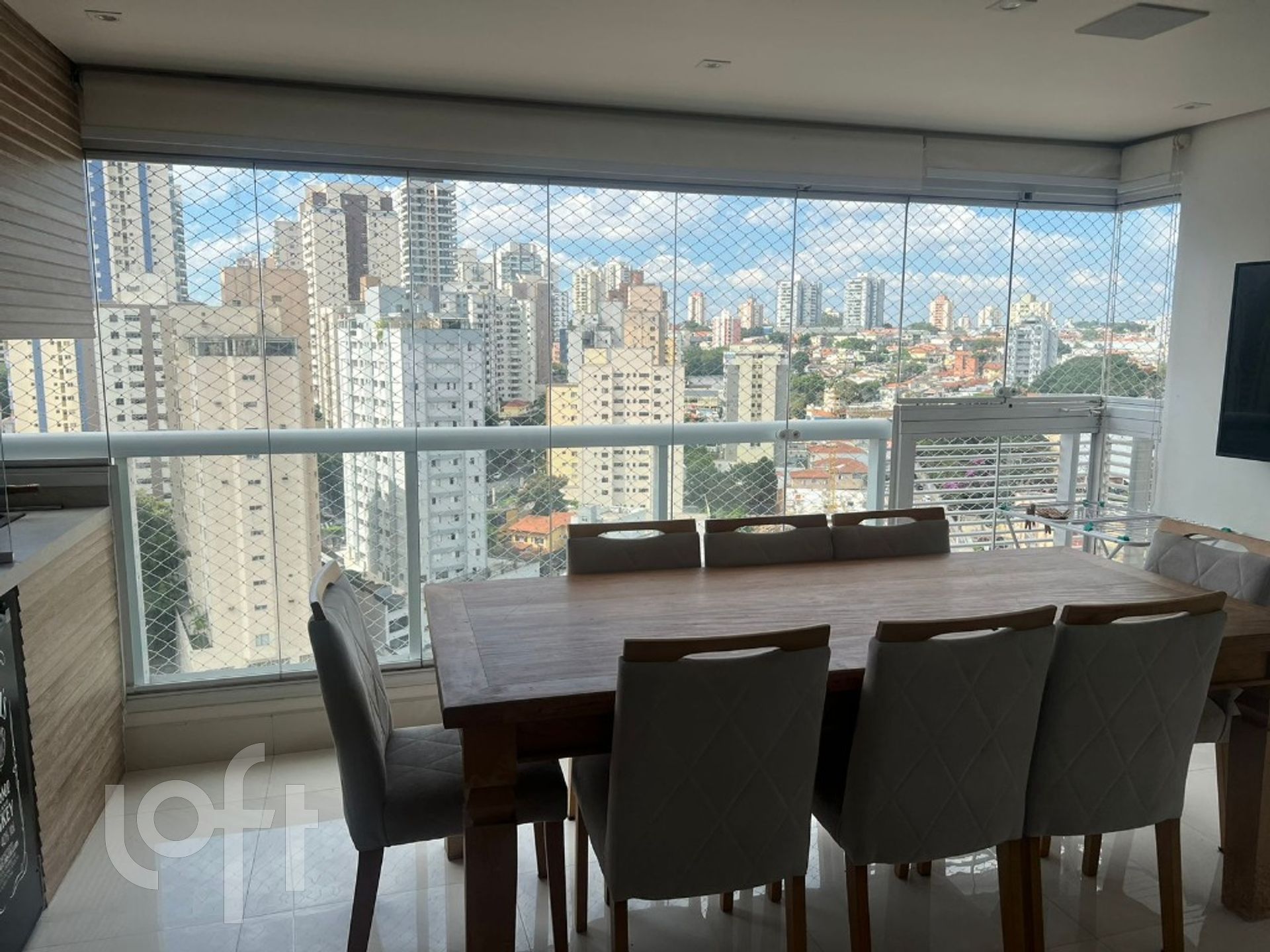 Apartamento à venda com 3 quartos, 93m² - Foto 2