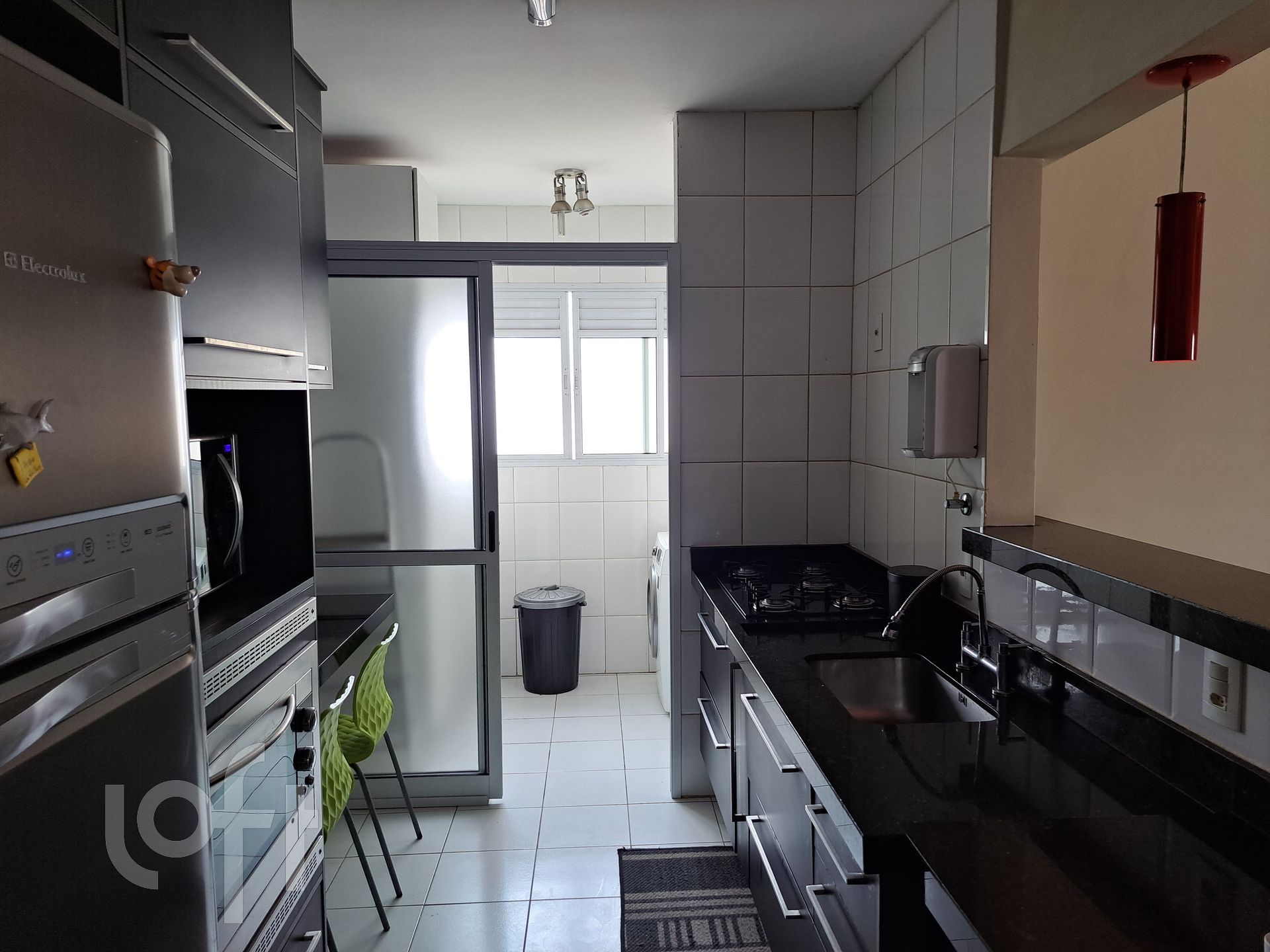 Apartamento à venda com 3 quartos, 75m² - Foto 11