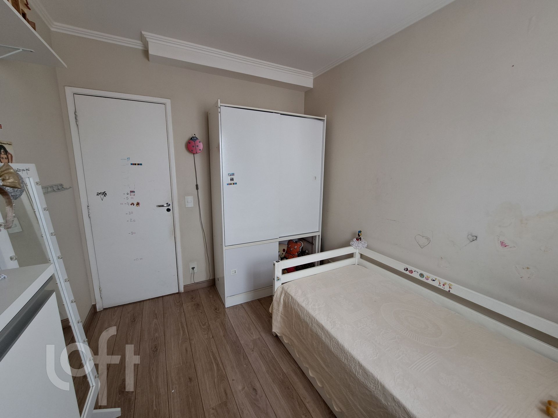 Apartamento à venda com 3 quartos, 75m² - Foto 19