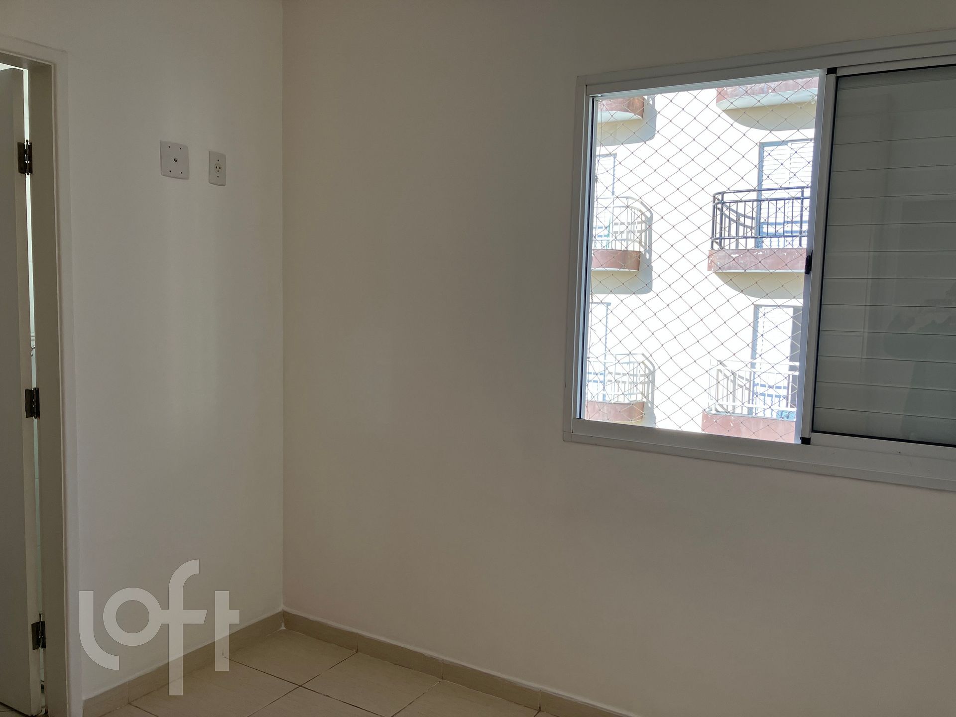 Apartamento à venda com 3 quartos, 80m² - Foto 11