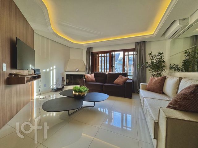 Casa com 285m², 3 dormitórios, 1 suíte, 3 vagas, Chácara das Pedras em Porto Alegre