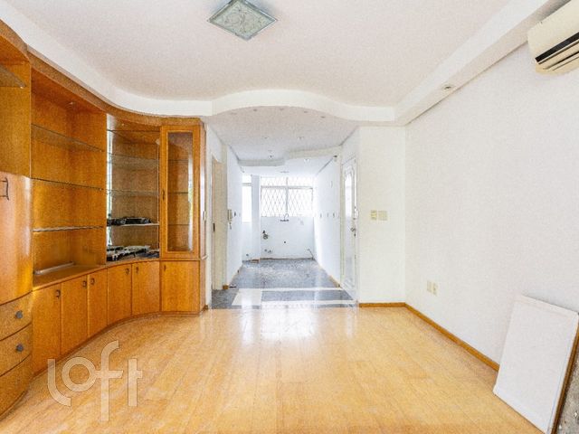 Apartamento com 82m², 2 dormitórios, 2 vagas, Bela Vista em Porto Alegre