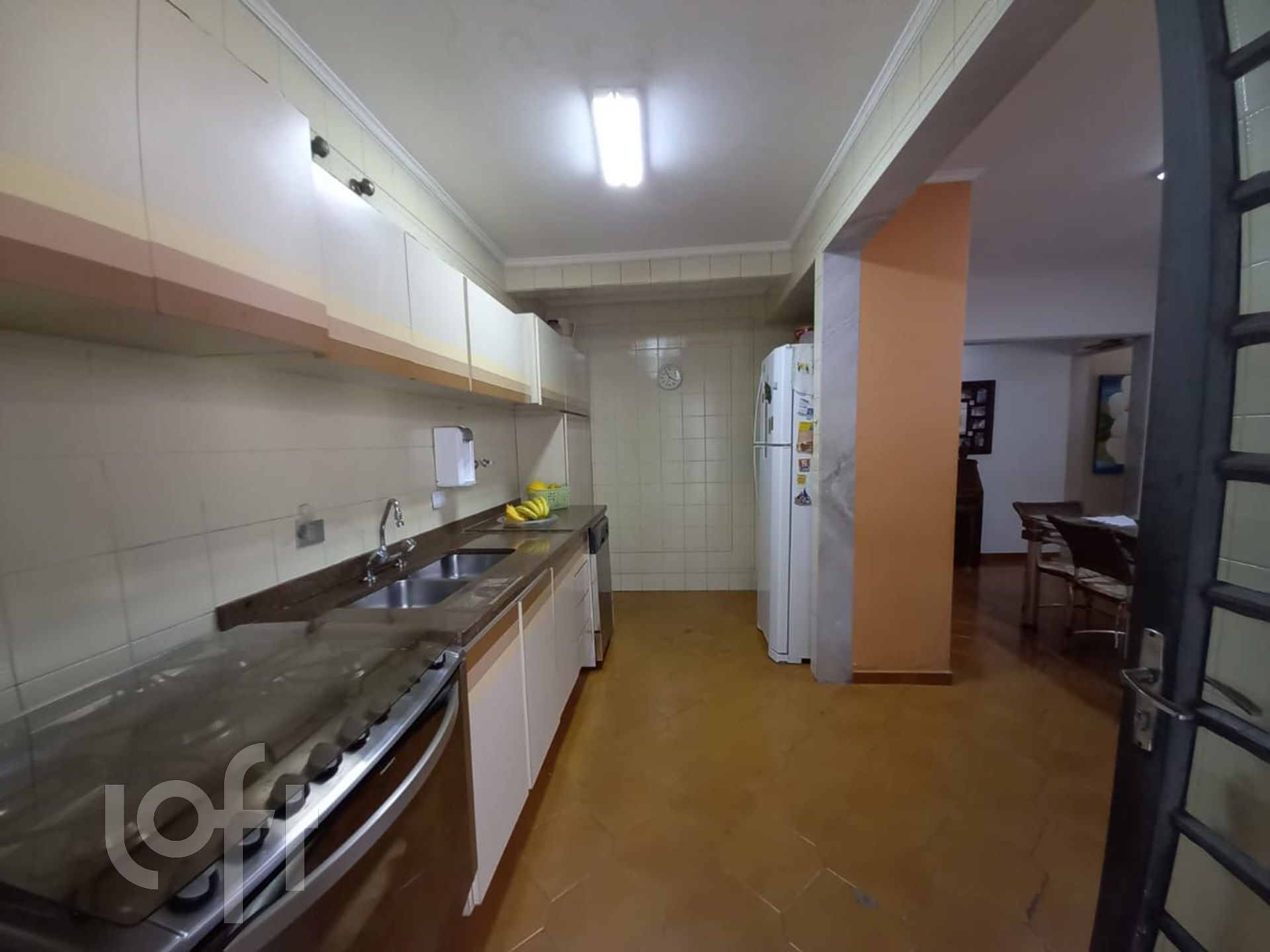 Casa à venda com 4 quartos, 300m² - Foto 11