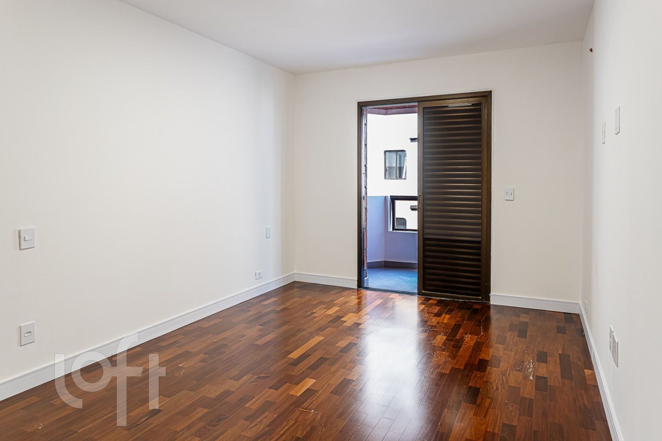 Apartamento à venda com 4 quartos, 163m² - Foto 6