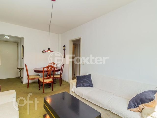 Apartamento com 79m², 2 dormitórios, 2 vagas, Floresta em Porto Alegre