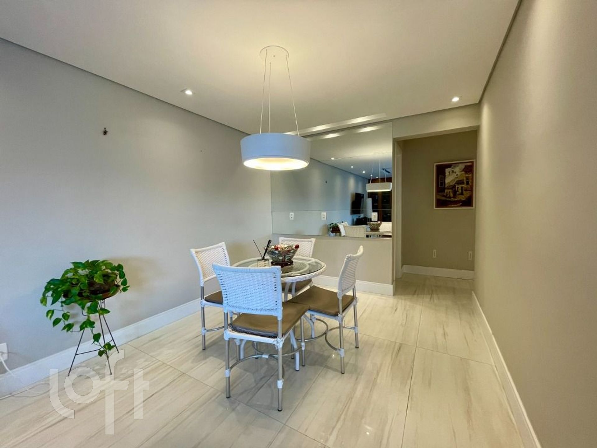 Apartamento à venda com 4 quartos, 180m² - Foto 5