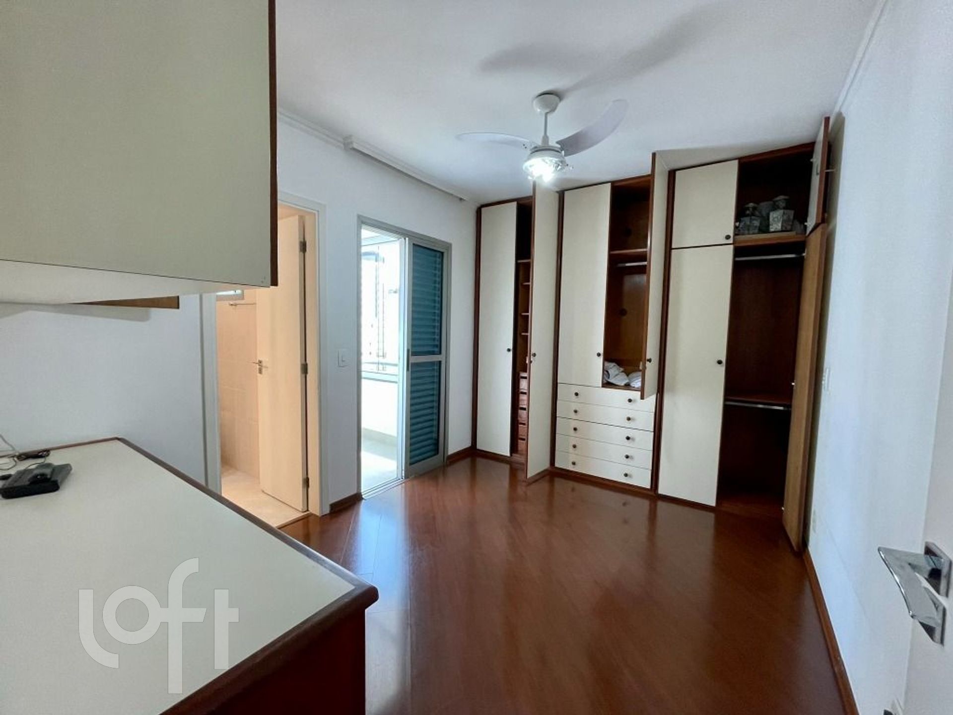 Apartamento à venda com 4 quartos, 180m² - Foto 15