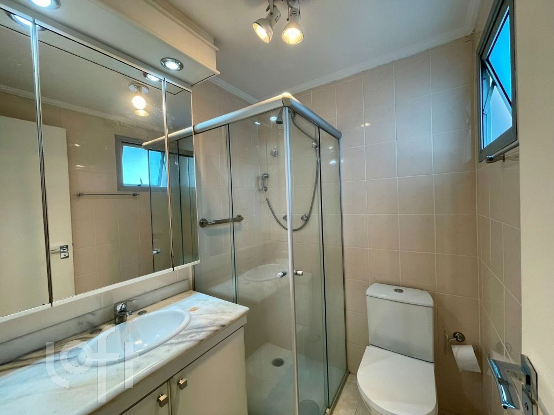 Apartamento à venda com 4 quartos, 180m² - Foto 18