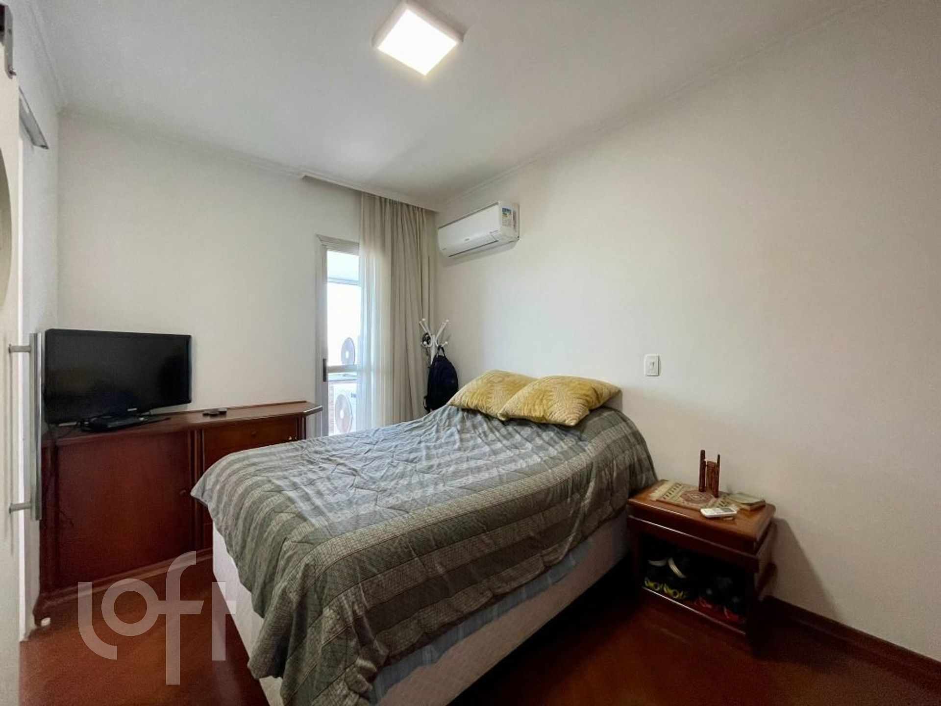 Apartamento à venda com 4 quartos, 180m² - Foto 8