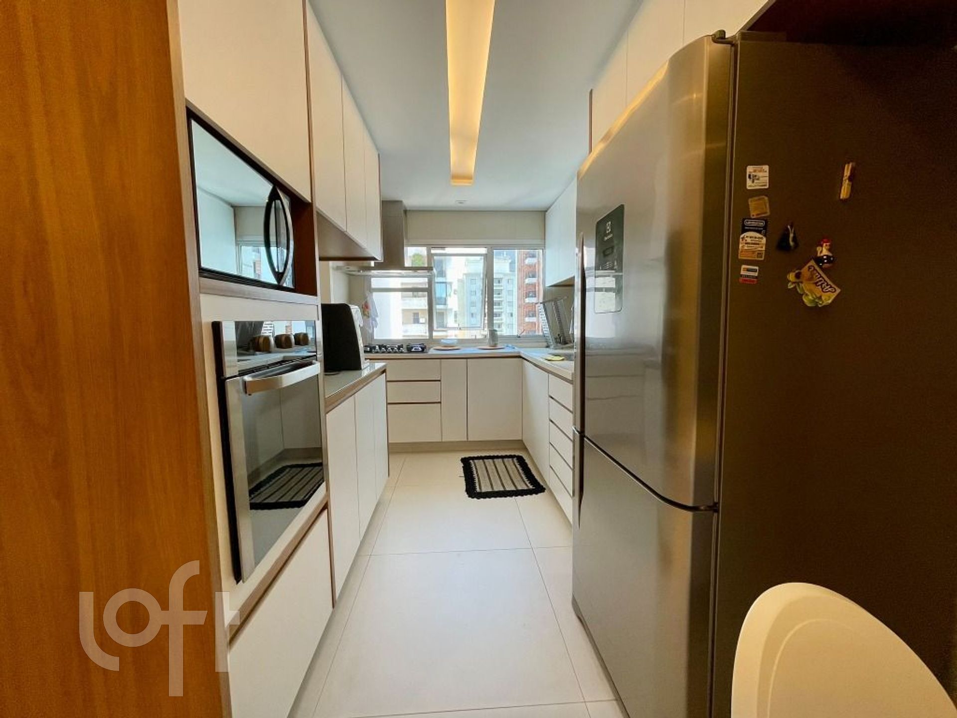 Apartamento à venda com 4 quartos, 180m² - Foto 25