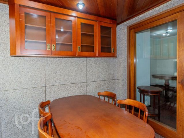 Apartamento com 81m², 2 dormitórios, 1 suíte, 1 vaga, Boa Vista em Porto Alegre