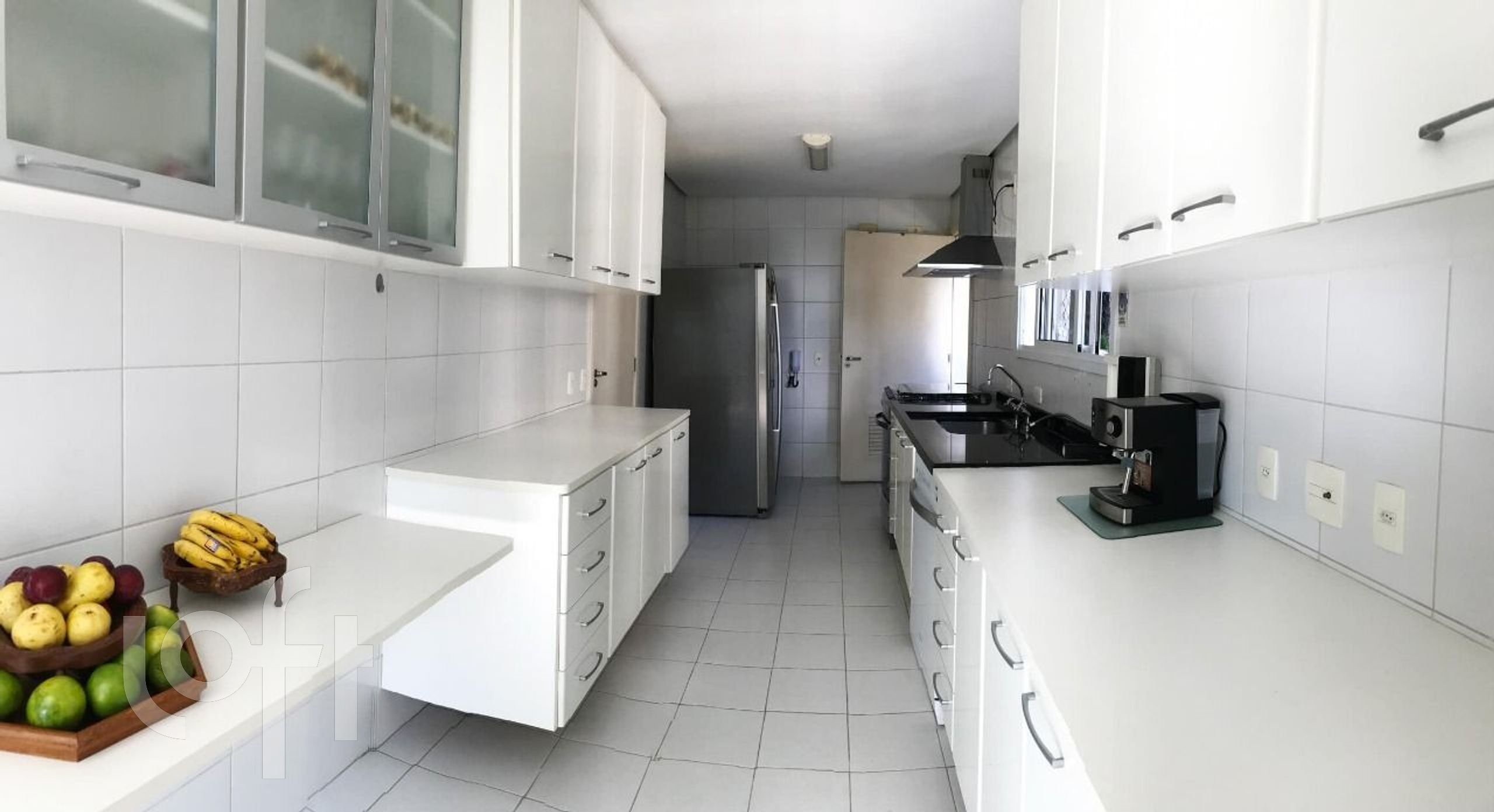 Apartamento à venda com 4 quartos, 170m² - Foto 9