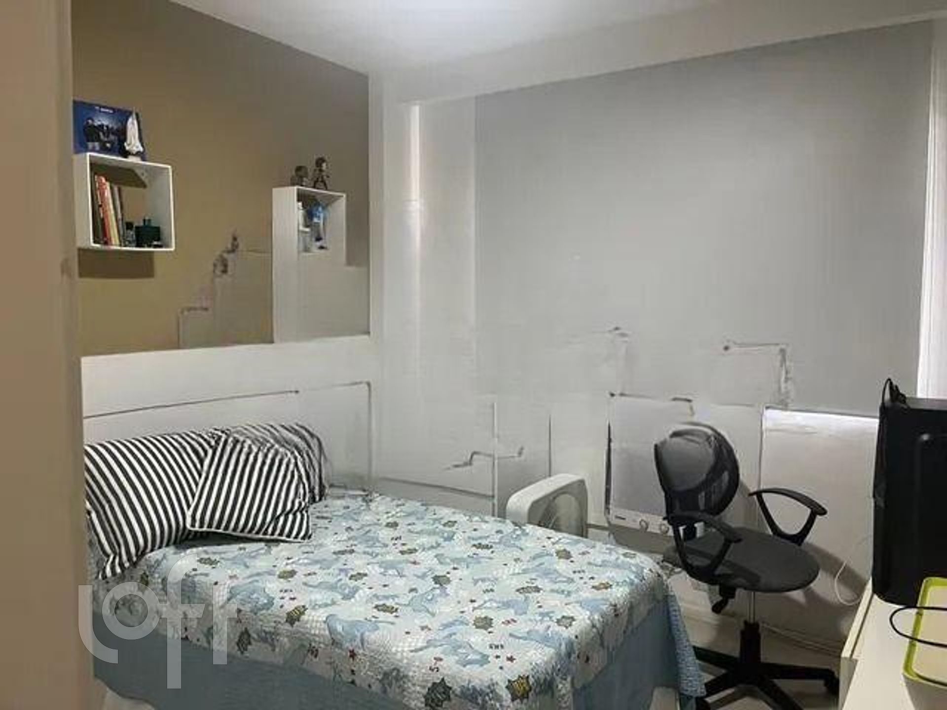 Apartamento à venda com 2 quartos, 85m² - Foto 4