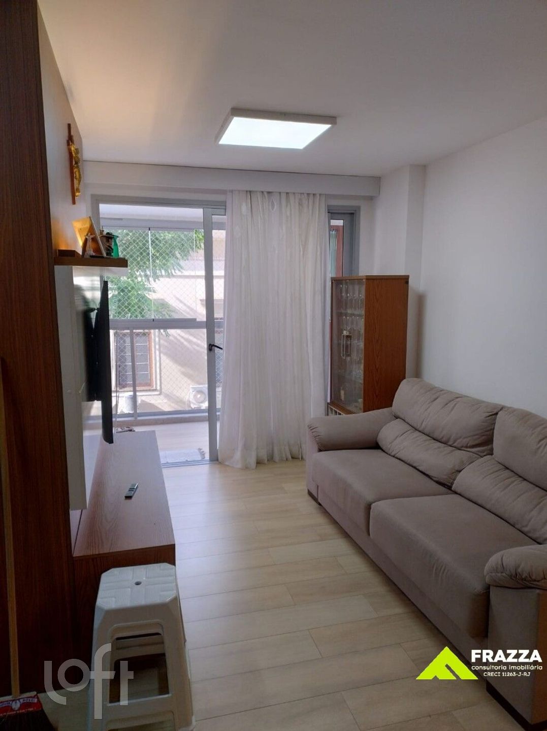 Apartamento à venda com 3 quartos, 101m² - Foto 1