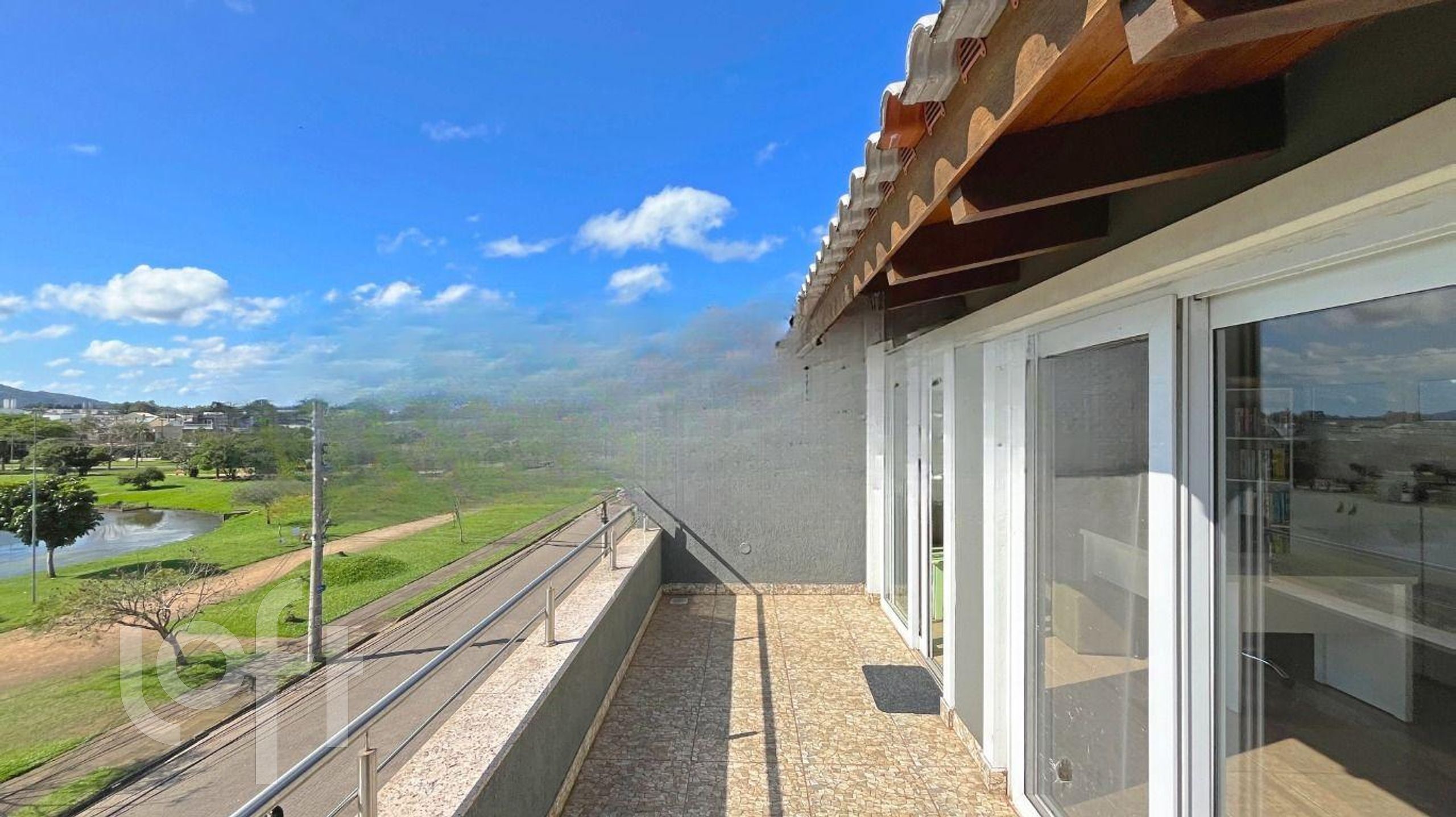 Imagem da propriedade 2