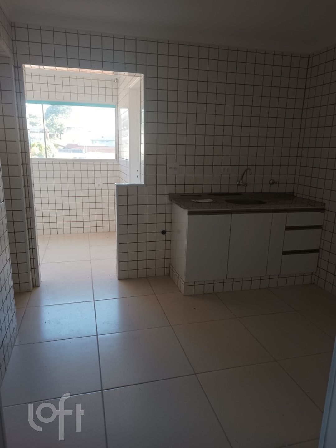 Apartamento à venda com 2 quartos, 78m² - Foto 2