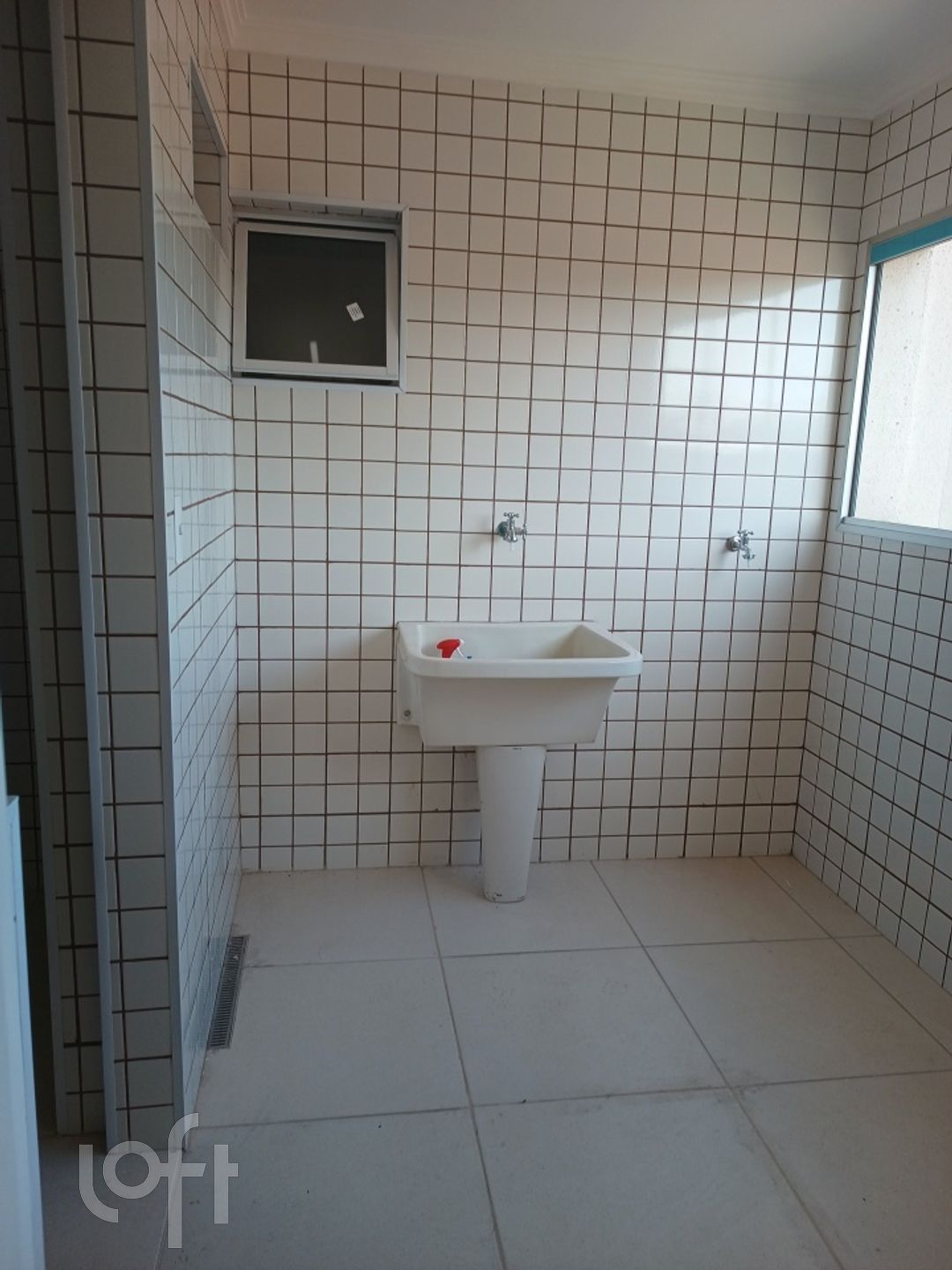 Apartamento à venda com 2 quartos, 78m² - Foto 23