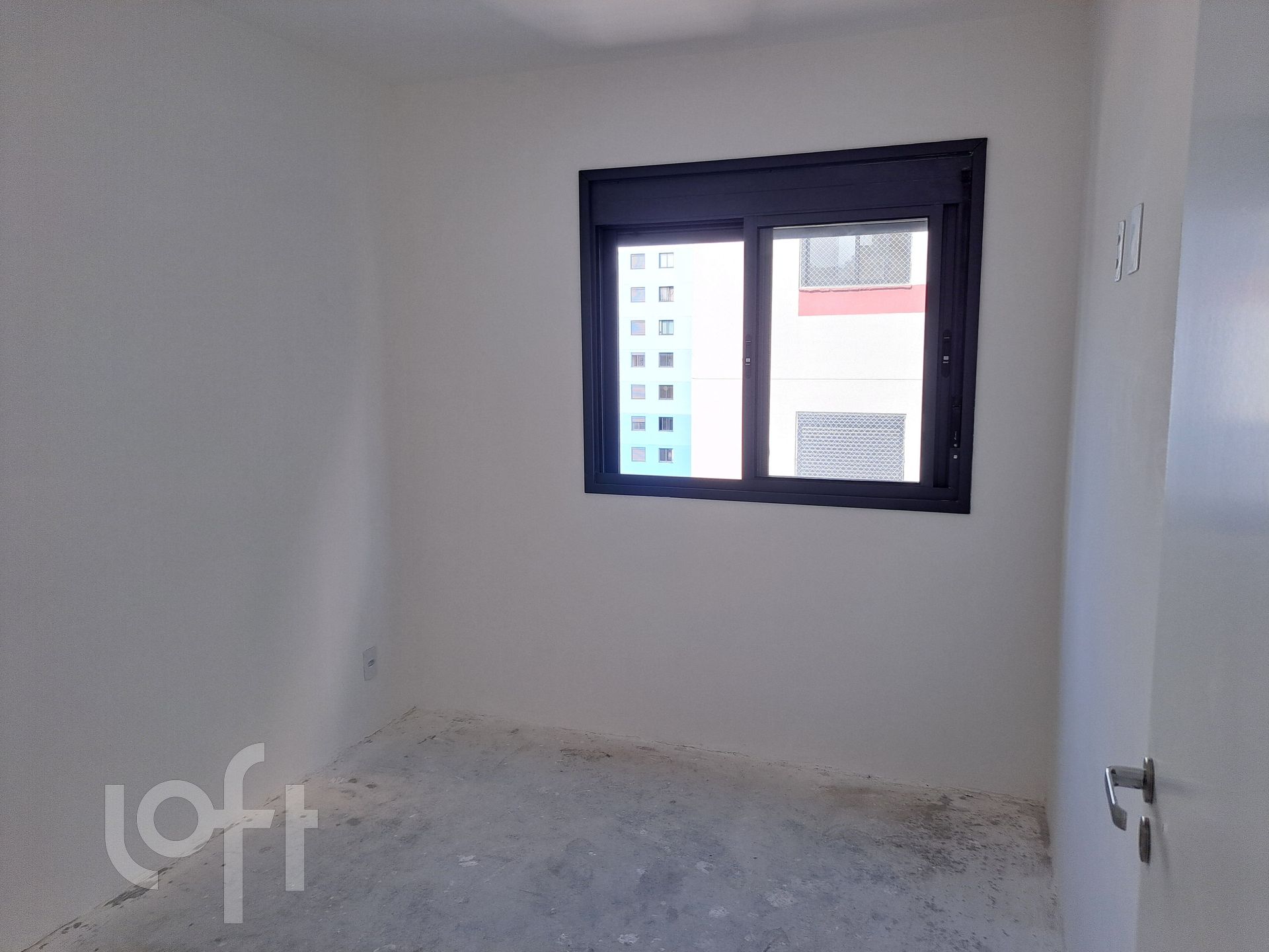 Apartamento à venda com 1 quarto, 27m² - Foto 12