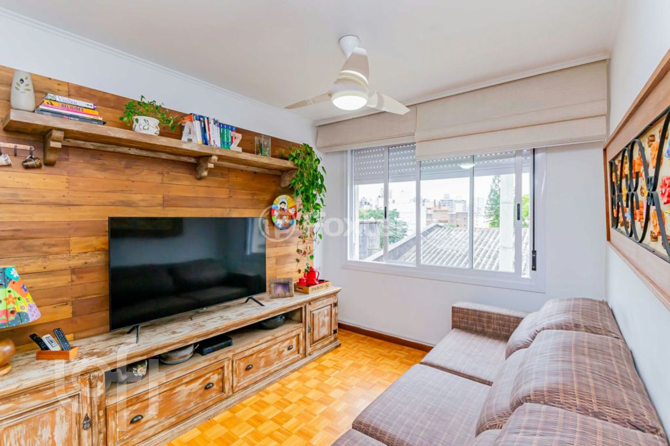 Apartamento com 100m², 3 dormitórios, 1 suíte, 1 vaga, Petrópolis em Porto Alegre