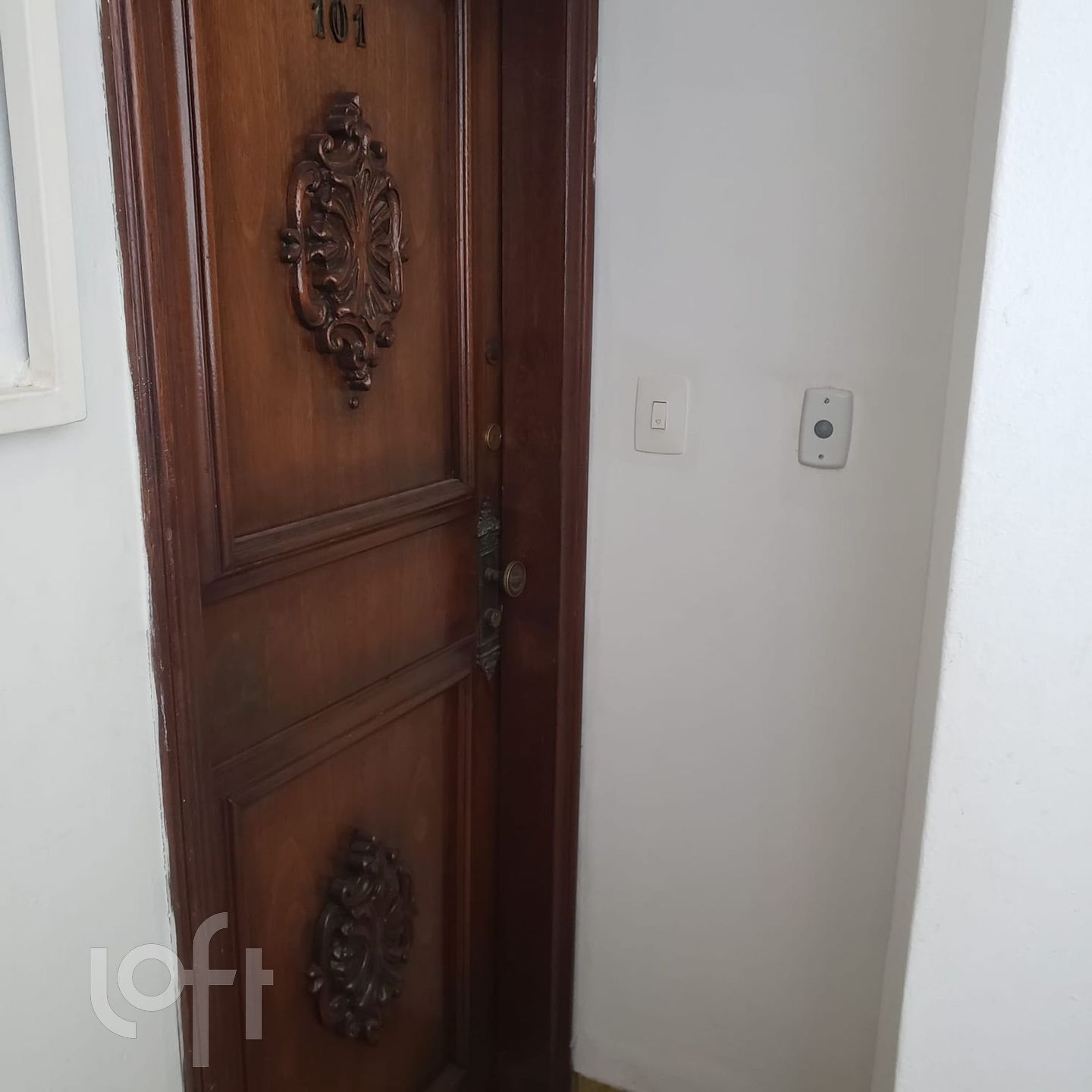 Apartamento à venda com 1 quarto, 55m² - Foto 9