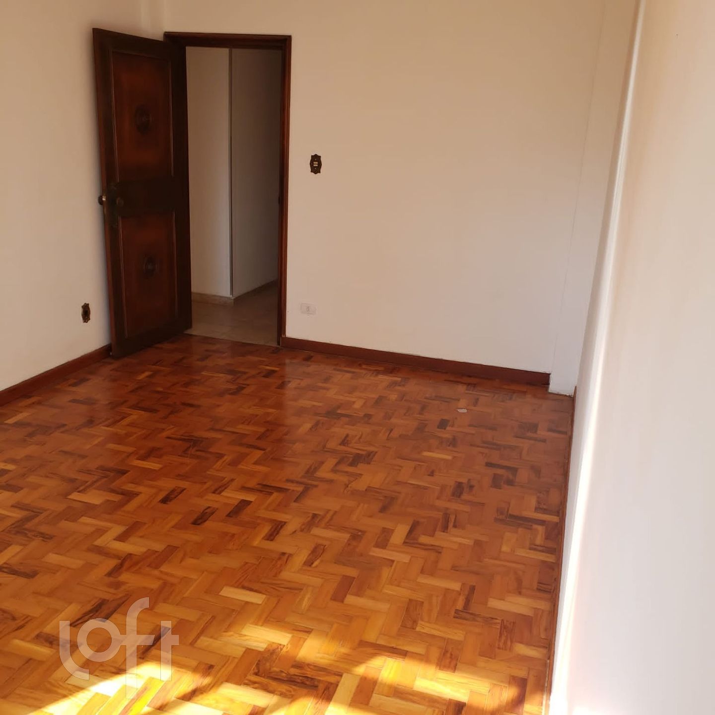 Apartamento à venda com 1 quarto, 55m² - Foto 12