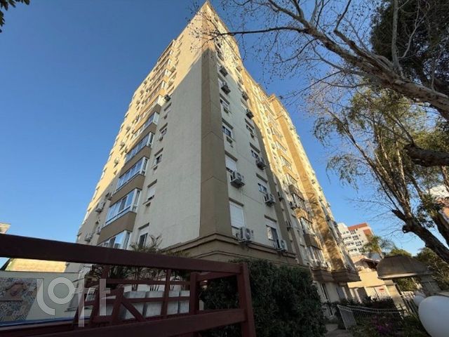 Apartamento com 80m², 3 dormitórios, 1 suíte, 2 vagas, Cristo Redentor em Porto Alegre