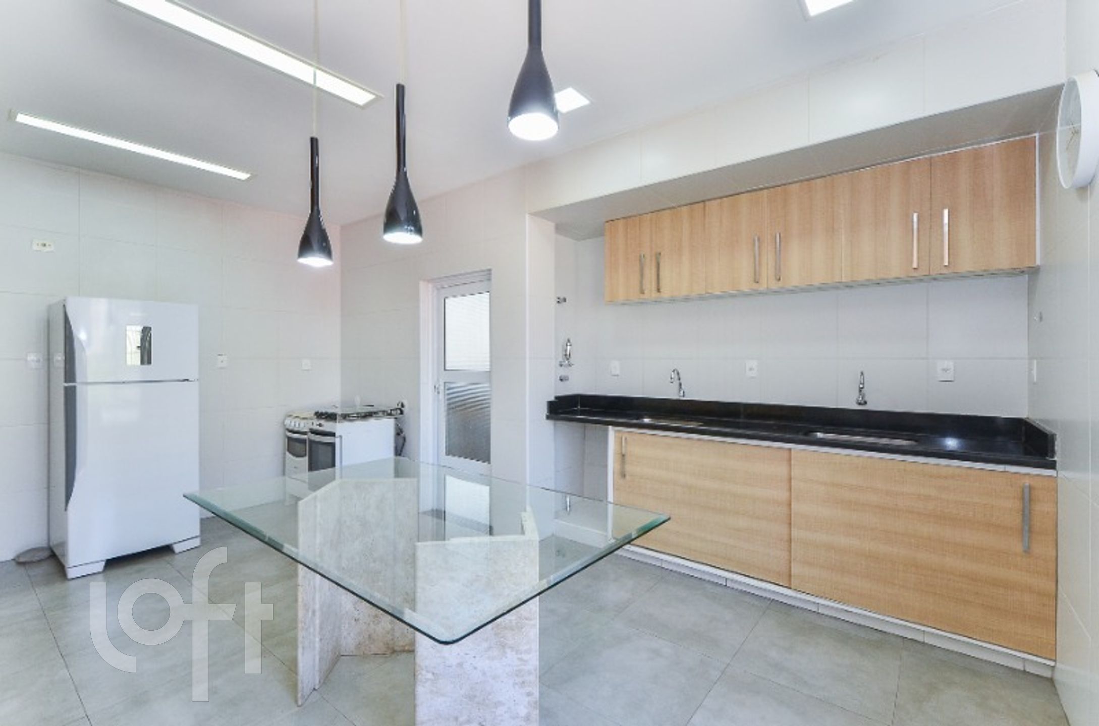 Apartamento à venda com 3 quartos, 191m² - Foto 12