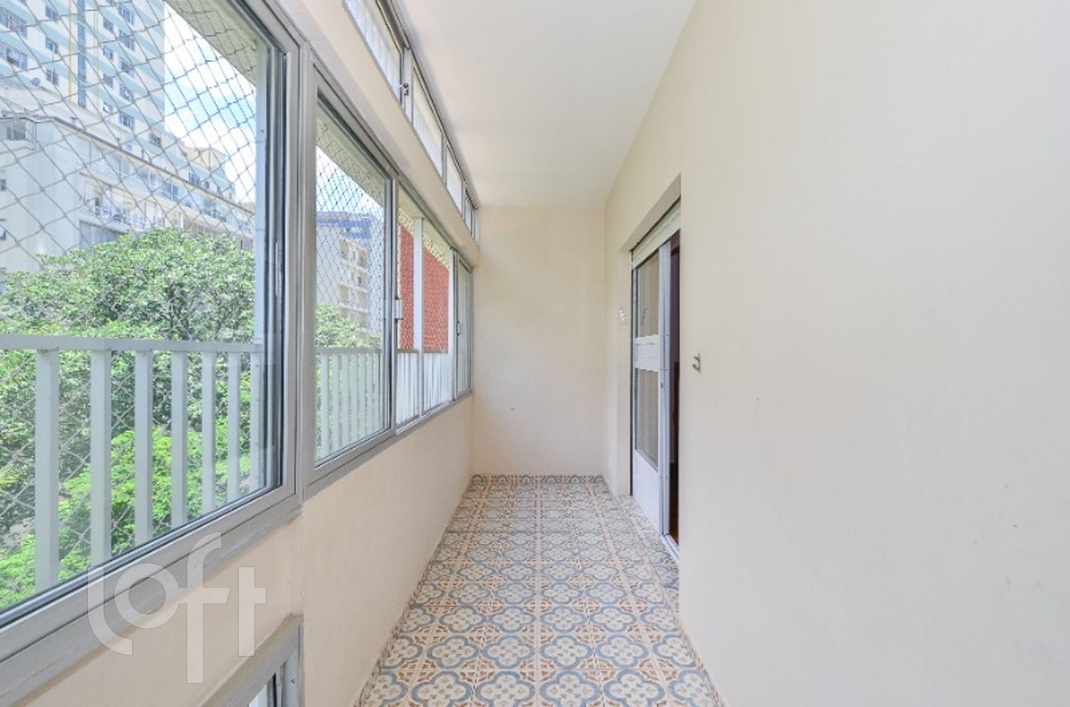 Apartamento à venda com 3 quartos, 191m² - Foto 30