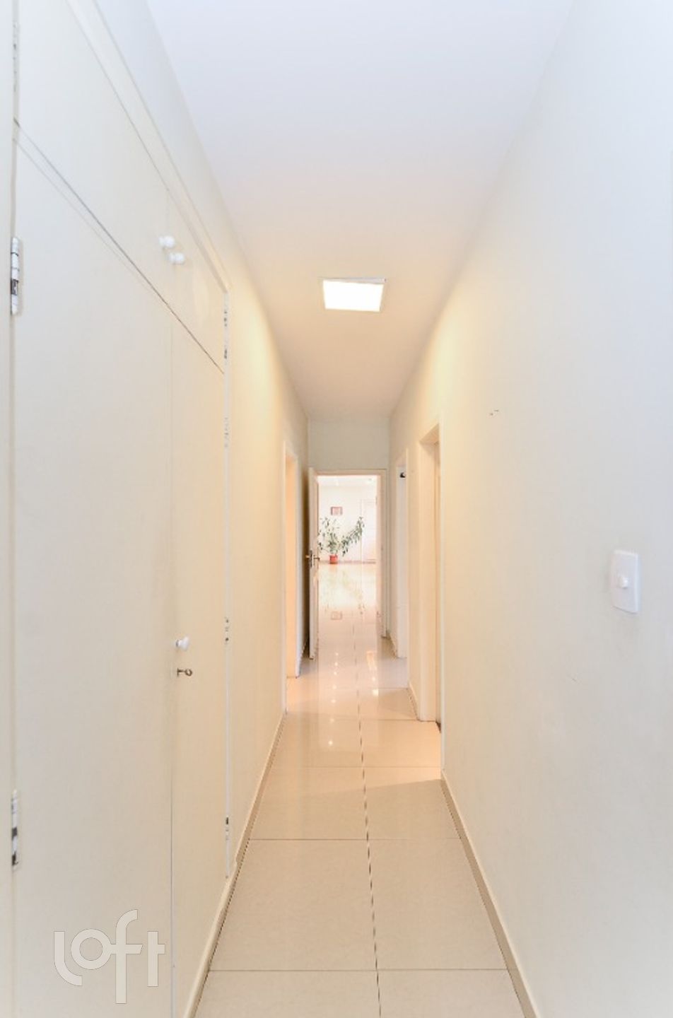 Apartamento à venda com 3 quartos, 191m² - Foto 14