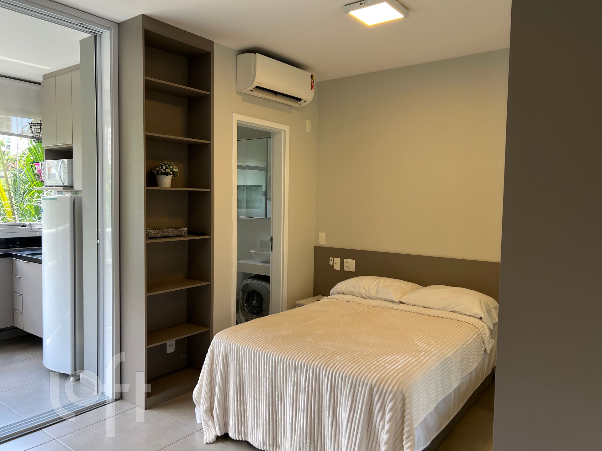 Apartamento à venda com 1 quarto, 32m² - Foto 7