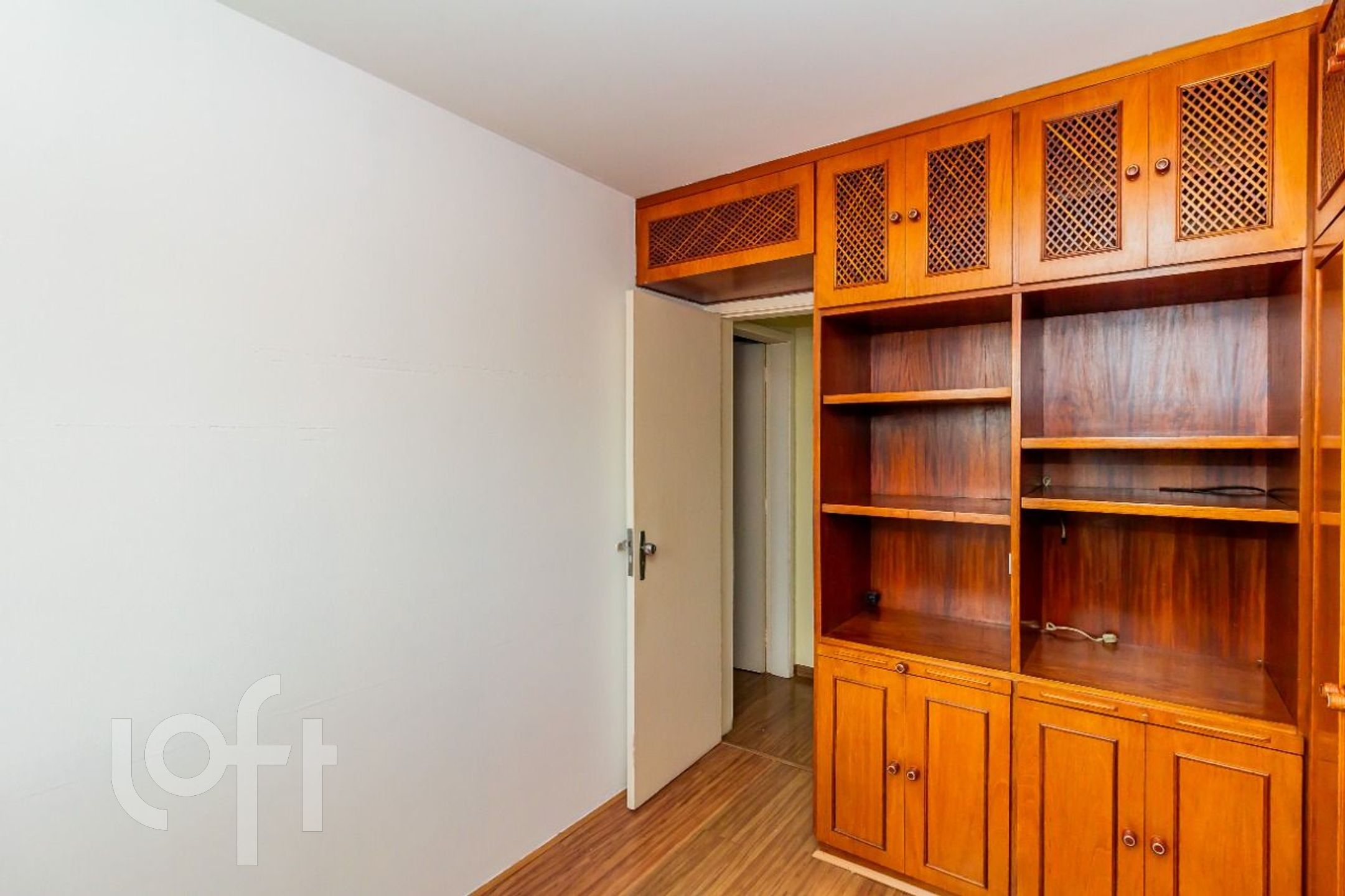 Apartamento à venda com 2 quartos, 62m² - Foto 25