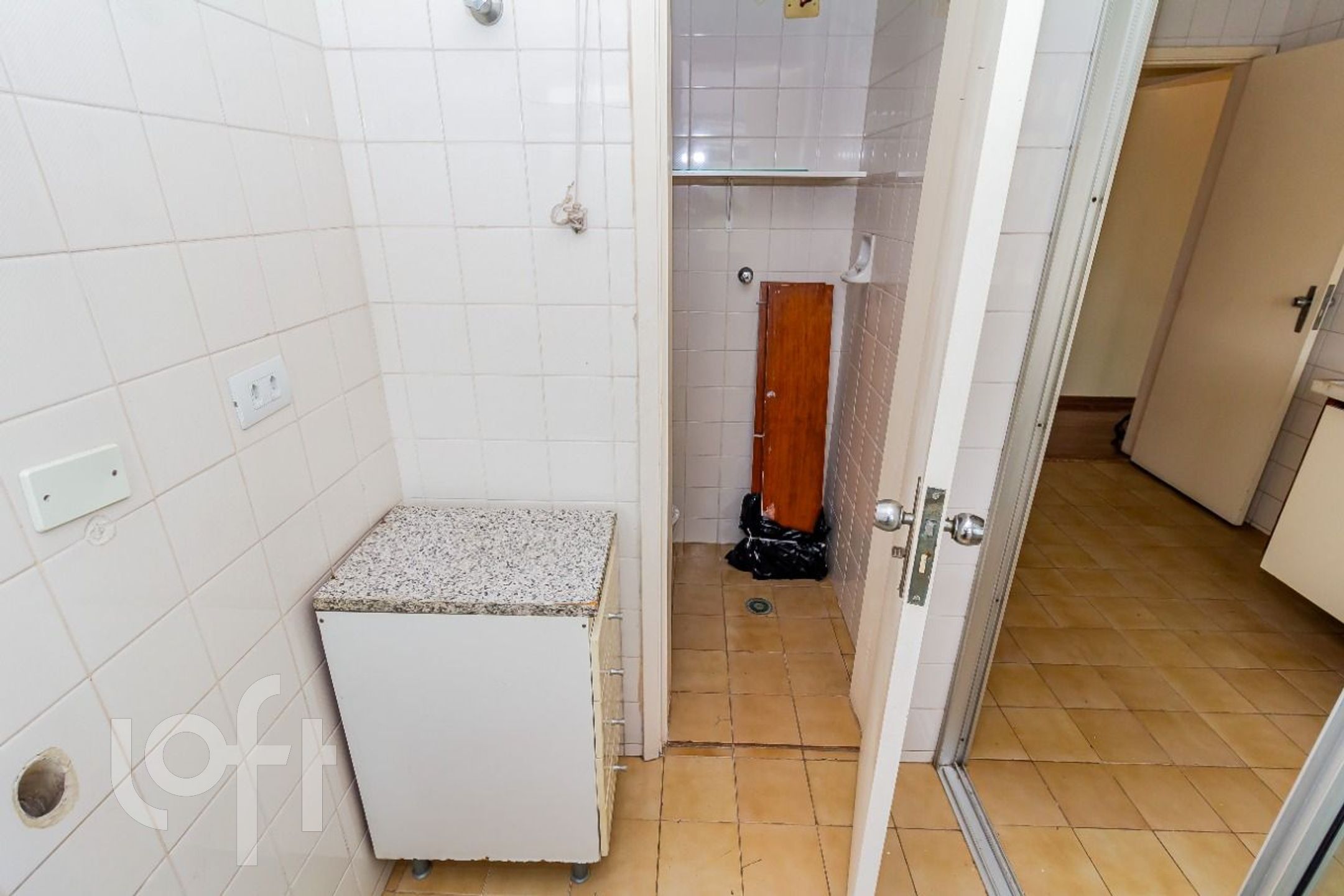 Apartamento à venda com 2 quartos, 62m² - Foto 18