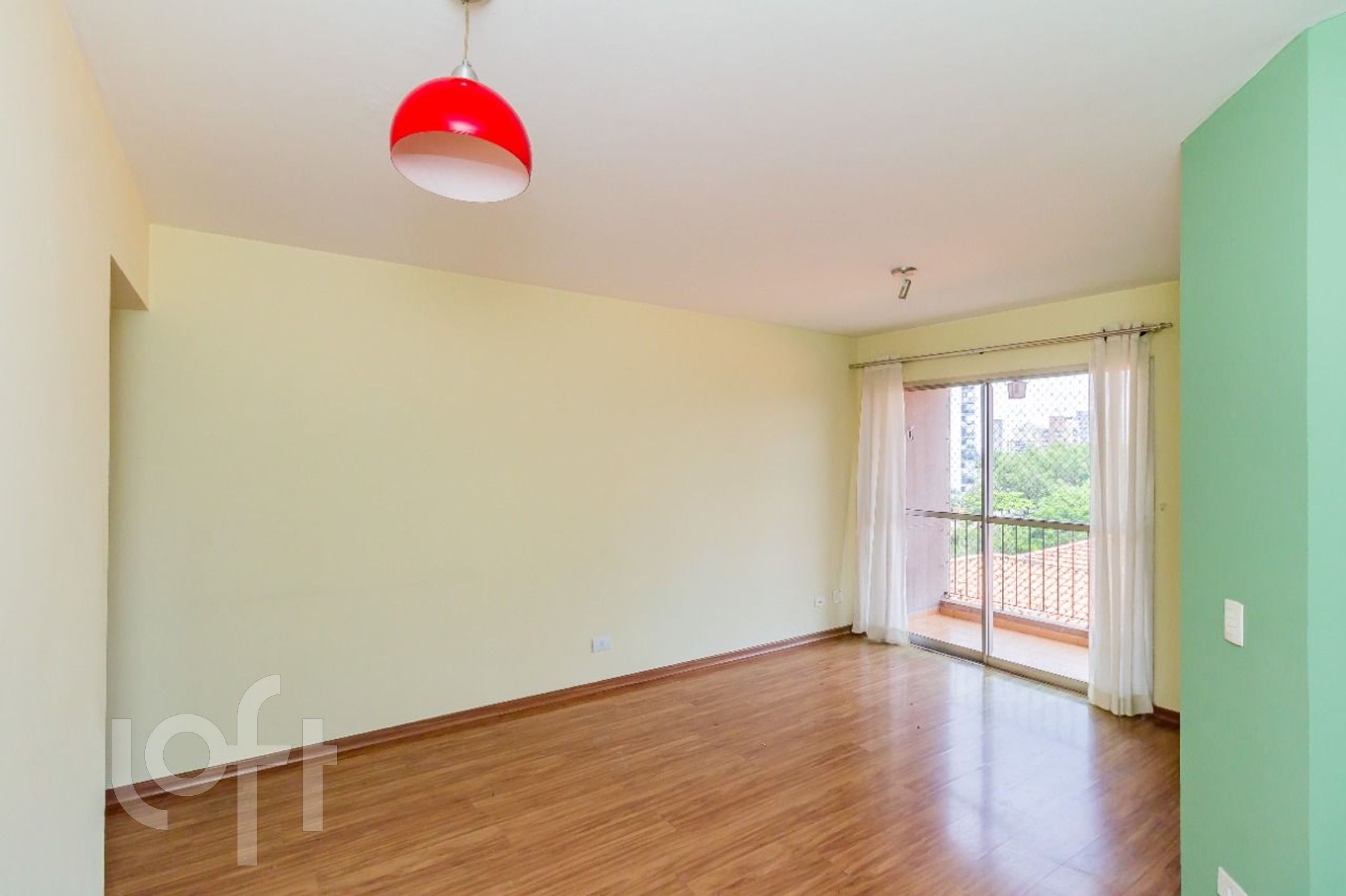 Apartamento à venda com 2 quartos, 62m² - Foto 1