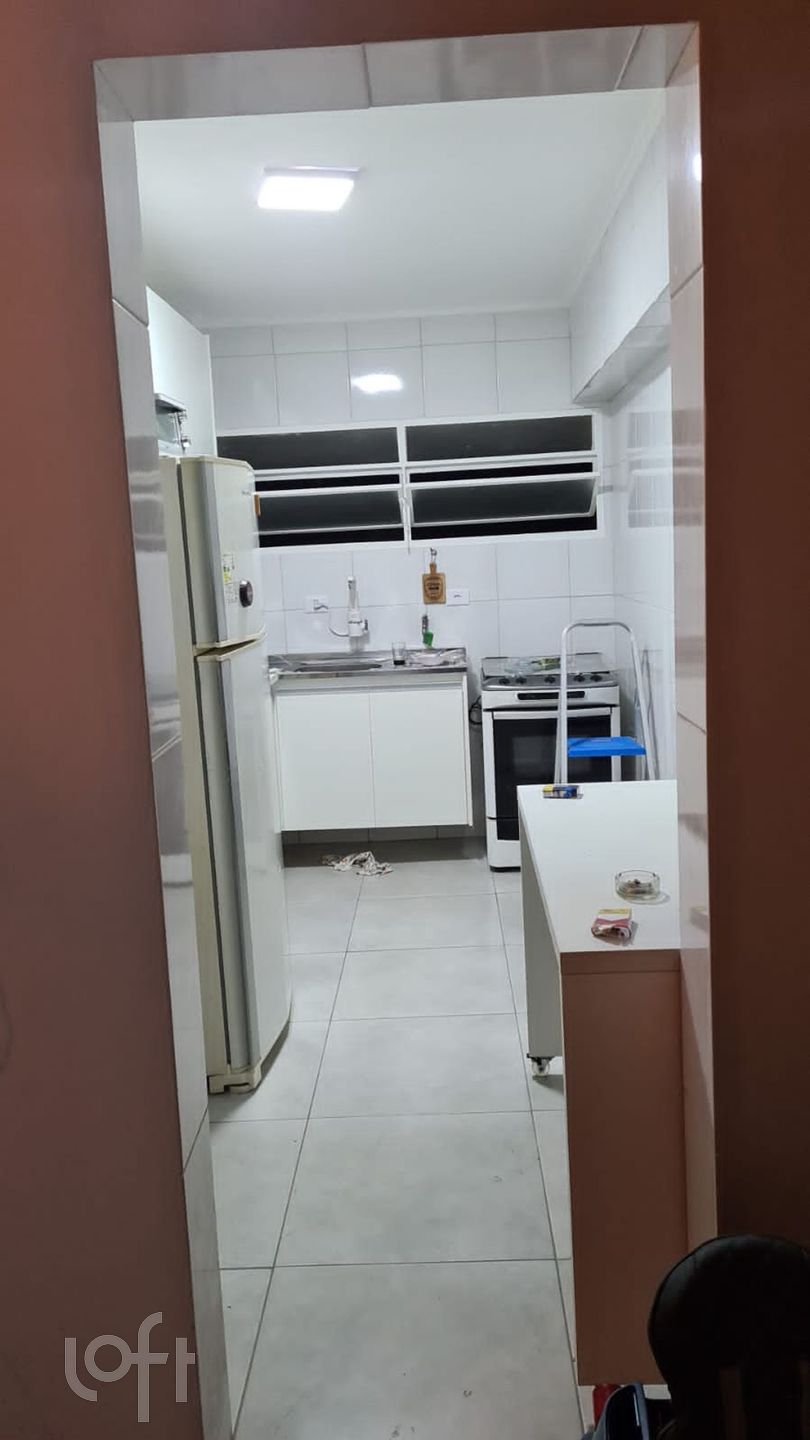 Apartamento à venda com 3 quartos, 70m² - Foto 4