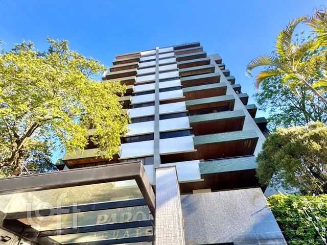 Apartamento com 209m², 3 dormitórios, 1 suíte, 2 vagas, Chácara das Pedras em Porto Alegre